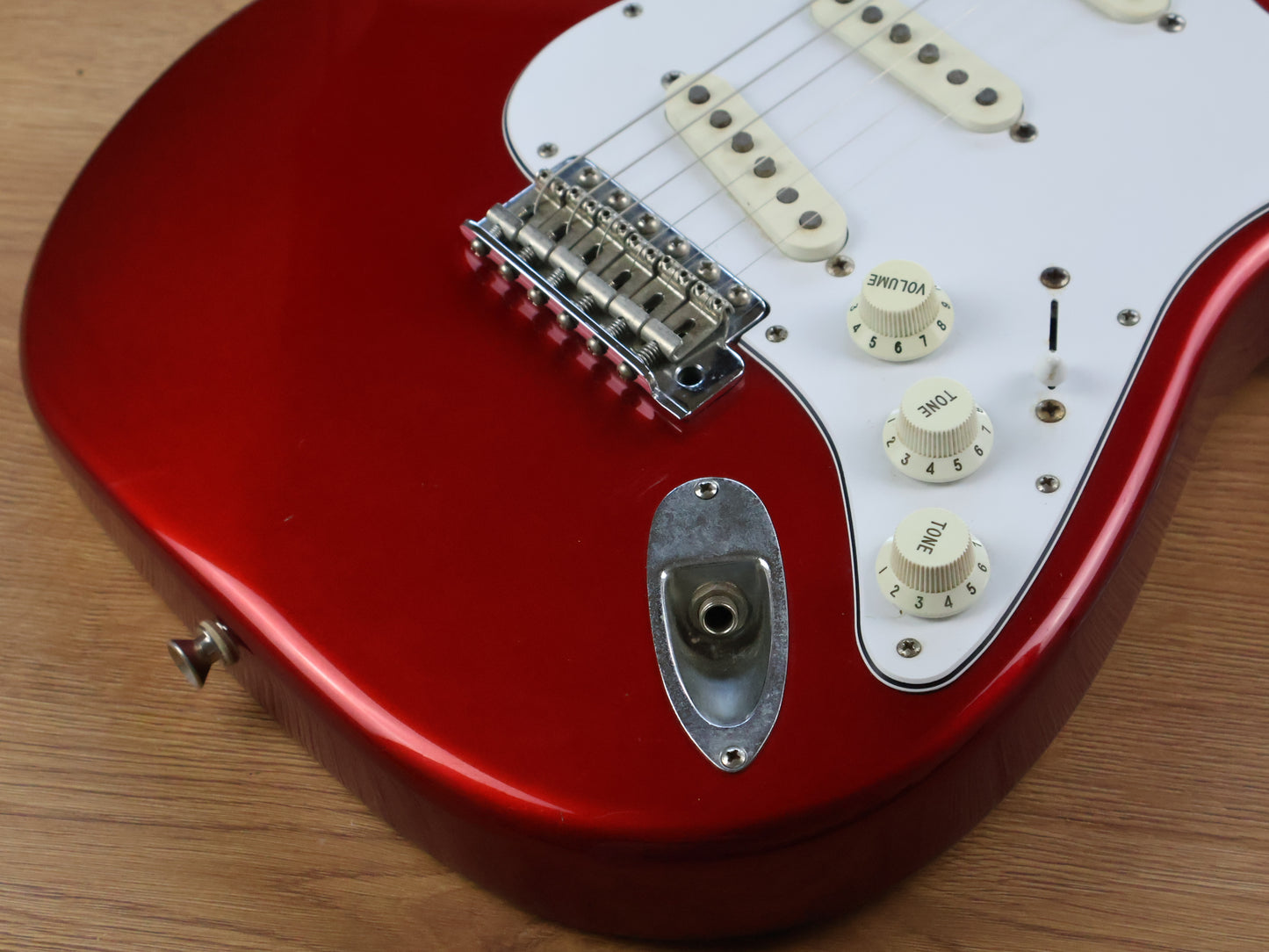 2014 Cool Z Japan ZST-1R Stratocaster (Candy Apple Red)