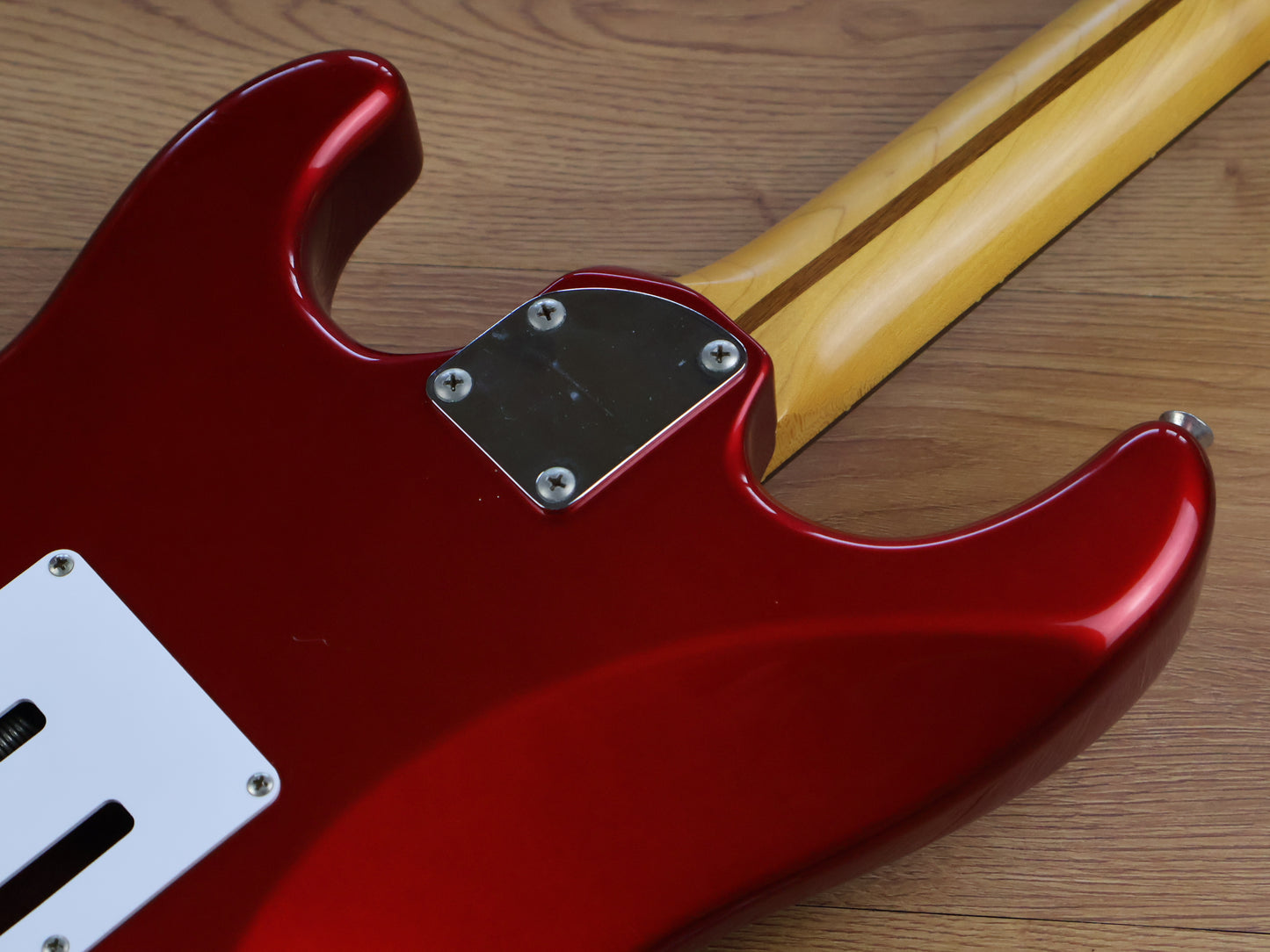 2014 Cool Z Japan ZST-1R Stratocaster (Candy Apple Red)