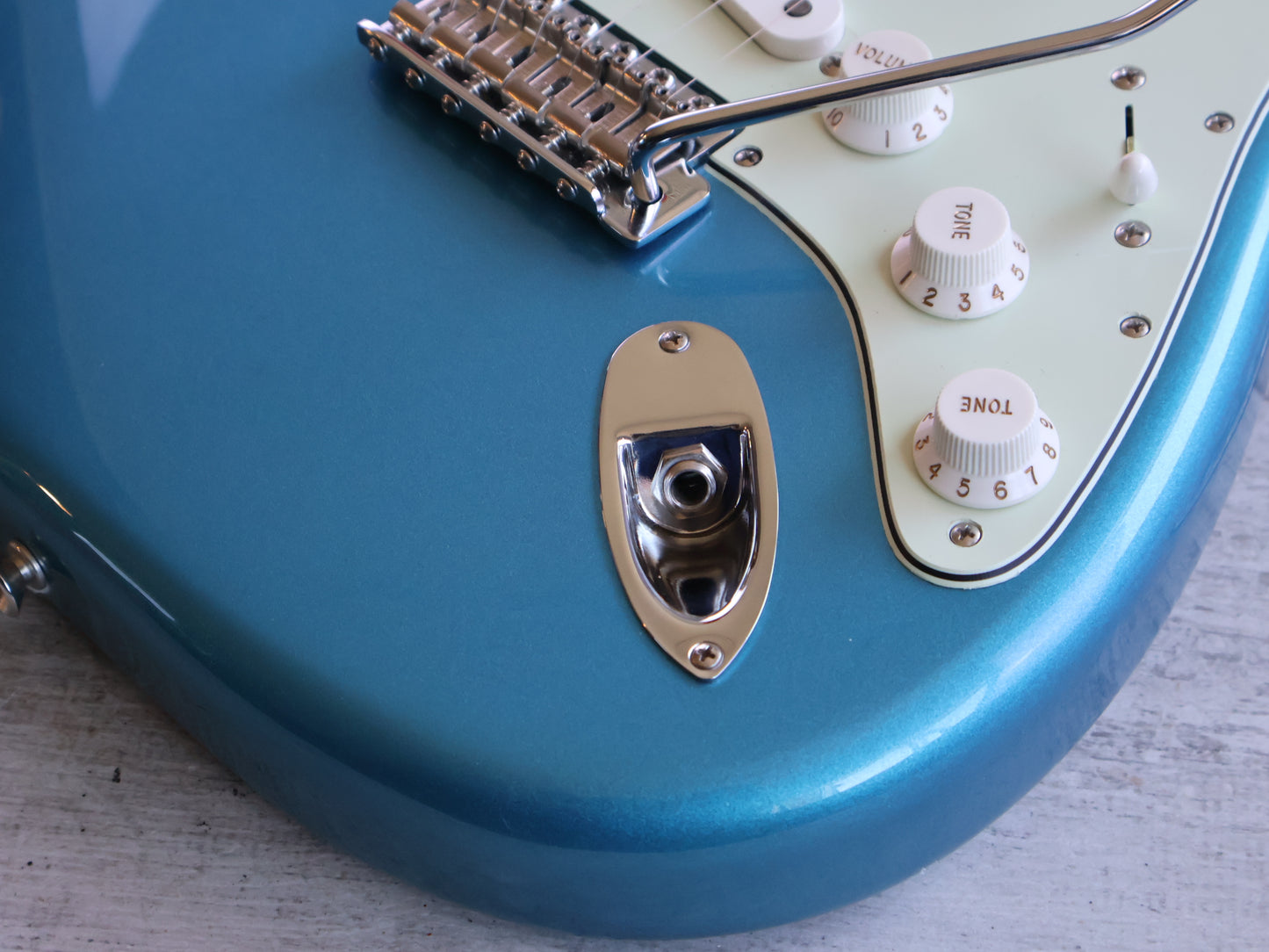 Fender Vintera II '60s Stratocaster (Lake Placid Blue)