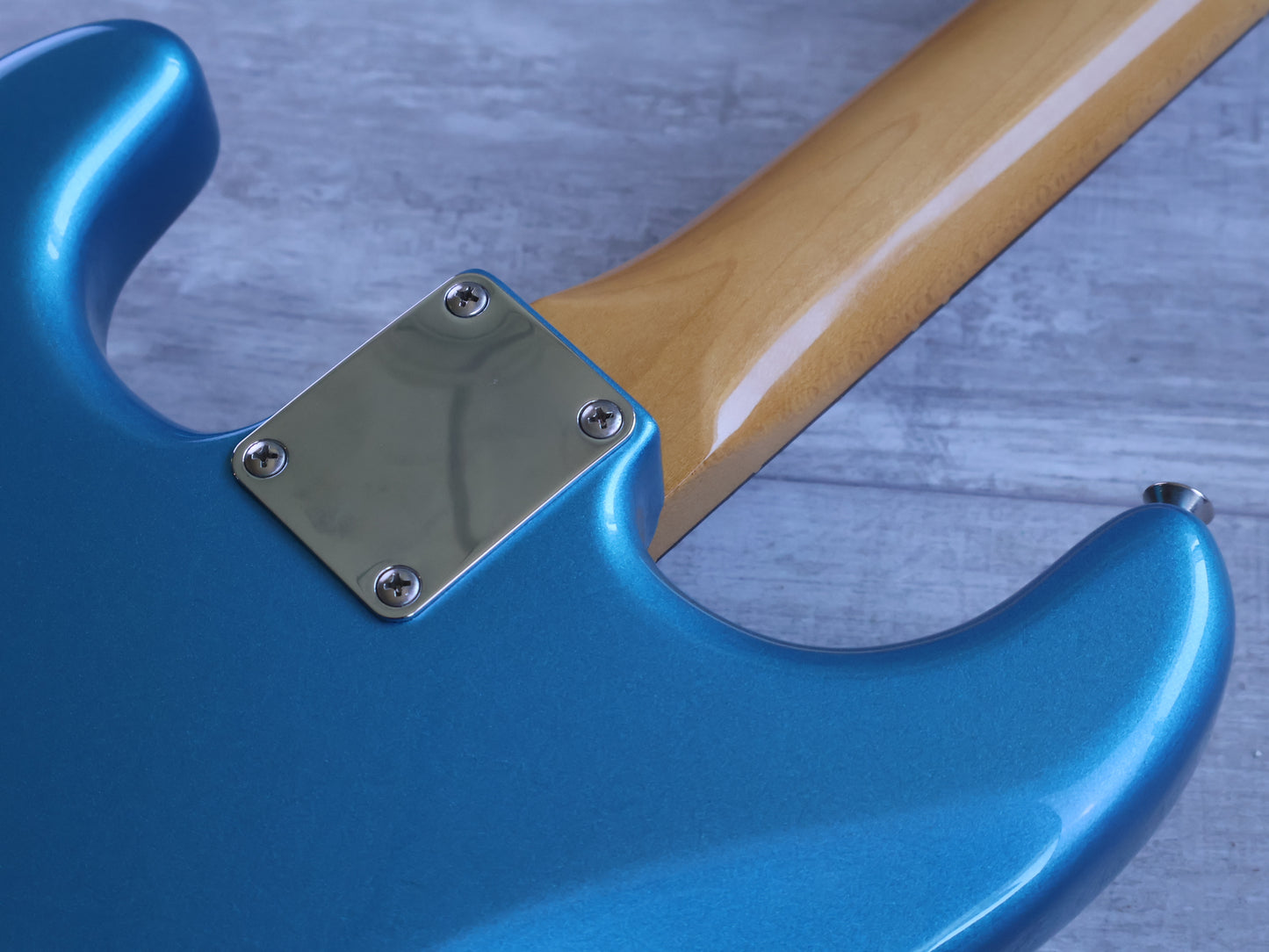 Fender Vintera II '60s Stratocaster (Lake Placid Blue)