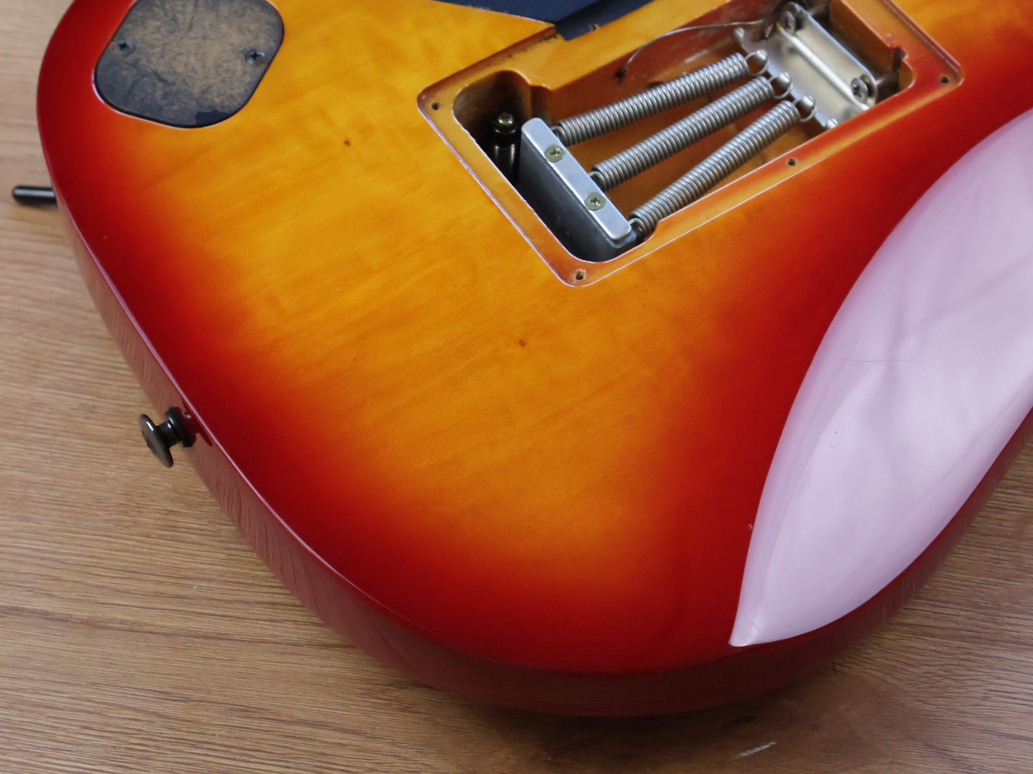 1990 Ibanez Japan RG770 FM HSH Superstrat (Cherry Sunburst)