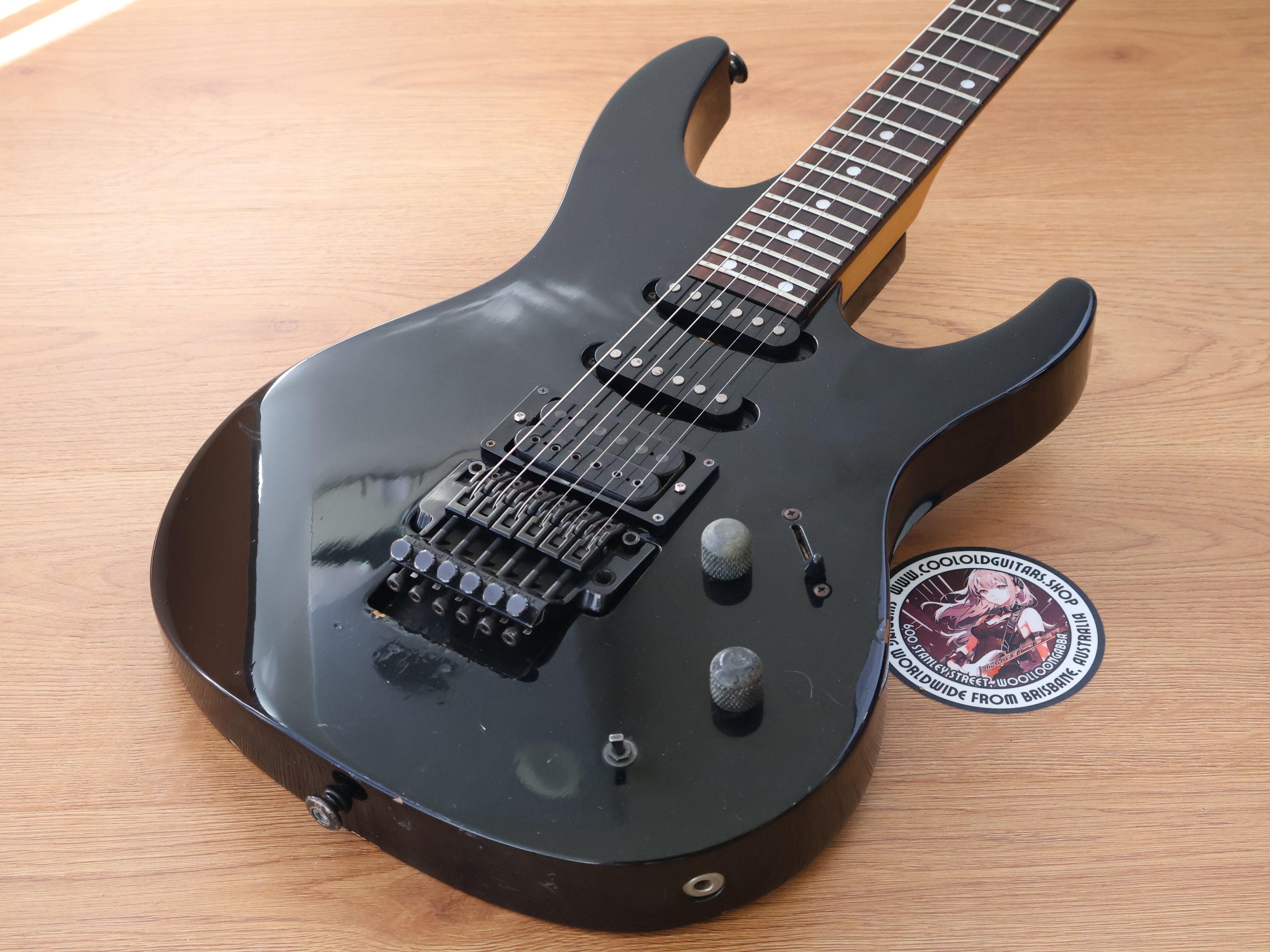 1997 Ibanez Japan RG560 Superstrat (Black) – Cool Old Guitars