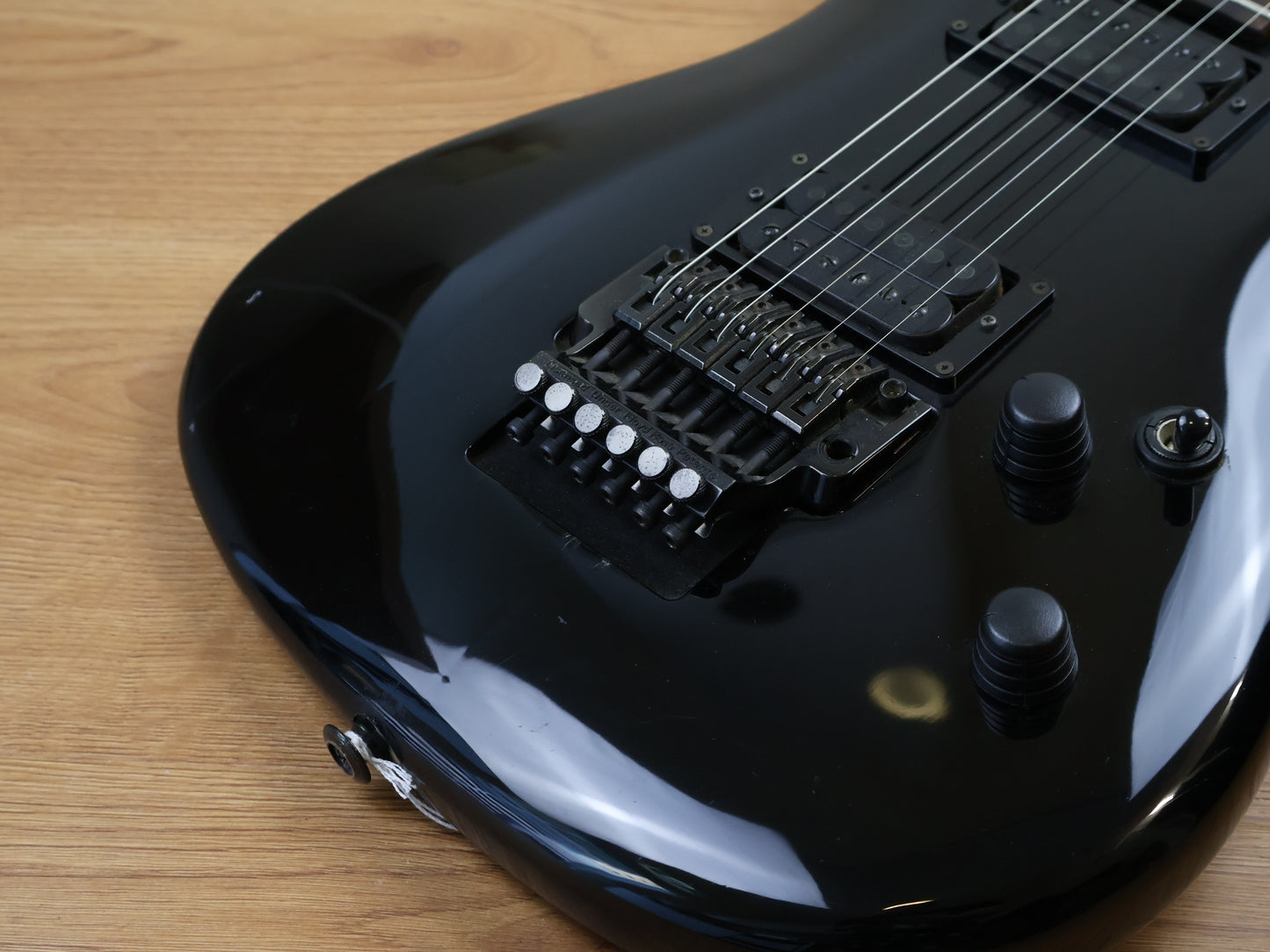 1990 Ibanez Japan 440R Radius Series HH Superstrat (Black)