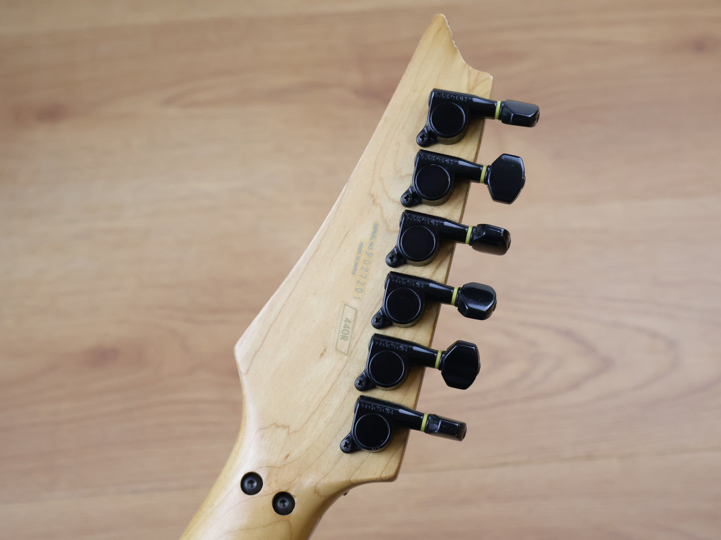 1990 Ibanez Japan 440R Radius Series HH Superstrat (Black)