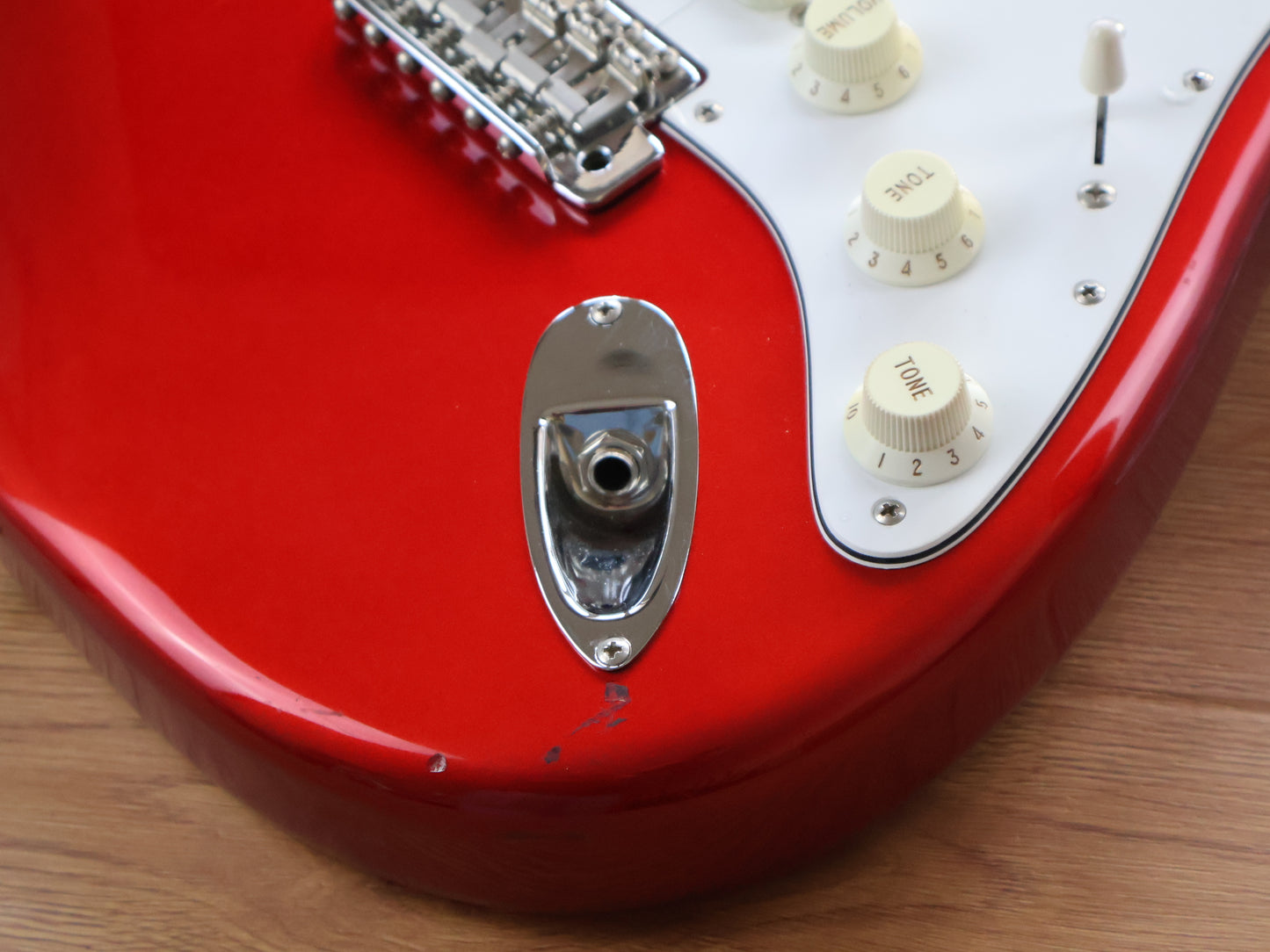2013 Fender Japan ST-STD Stratocaster Standard (Candy Apple Red)