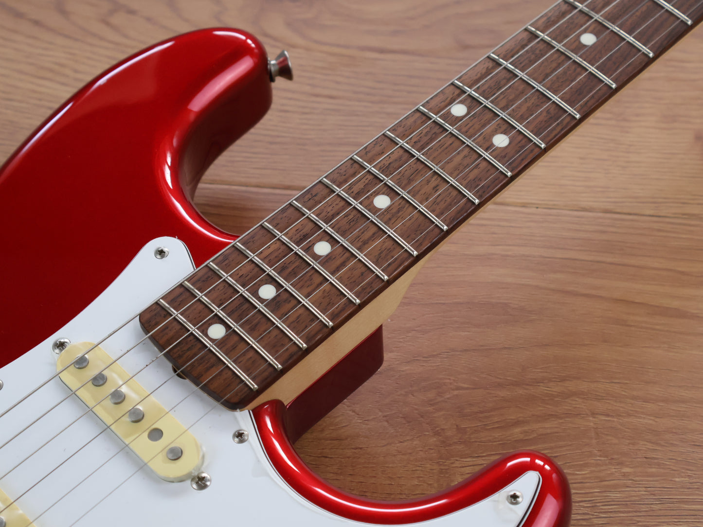 2013 Fender Japan ST-STD Stratocaster Standard (Candy Apple Red)
