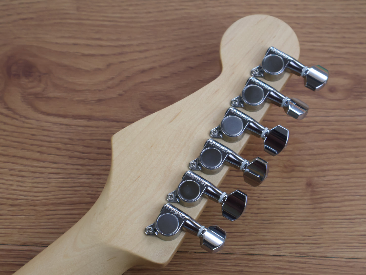 2013 Fender Japan ST-STD Stratocaster Standard (Candy Apple Red)