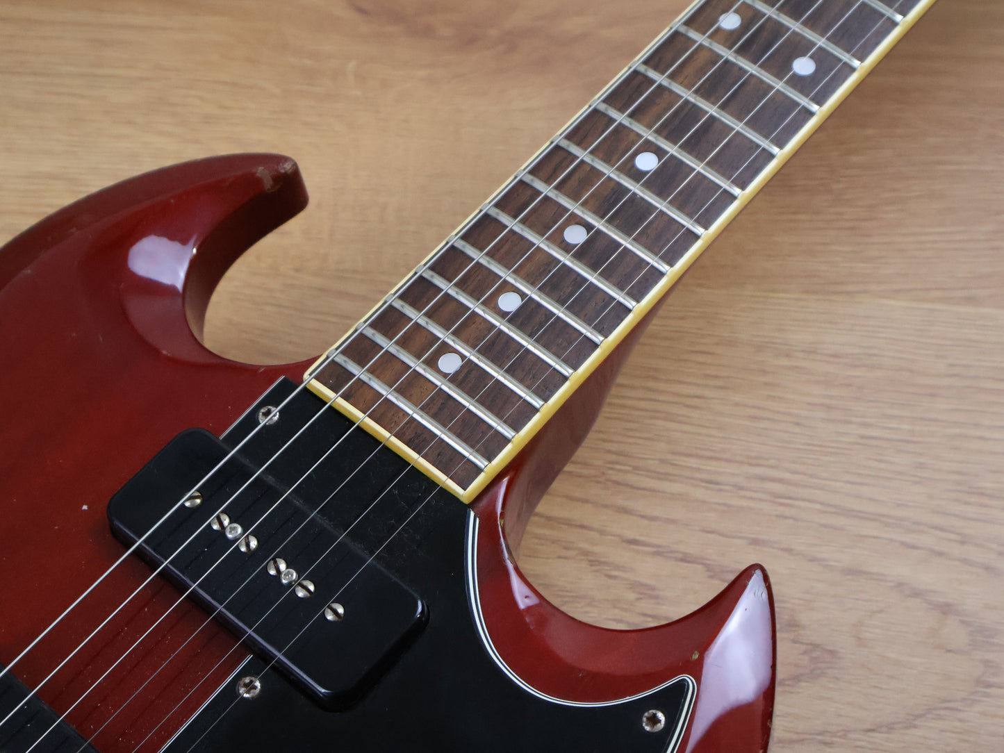 1991 Greco Japan SS-600S SG Special w/Vibrola (Cherry Red)