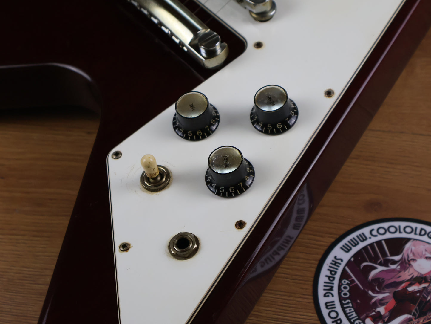 1999 Gibson USA '67 Flying V (Cherry Red)