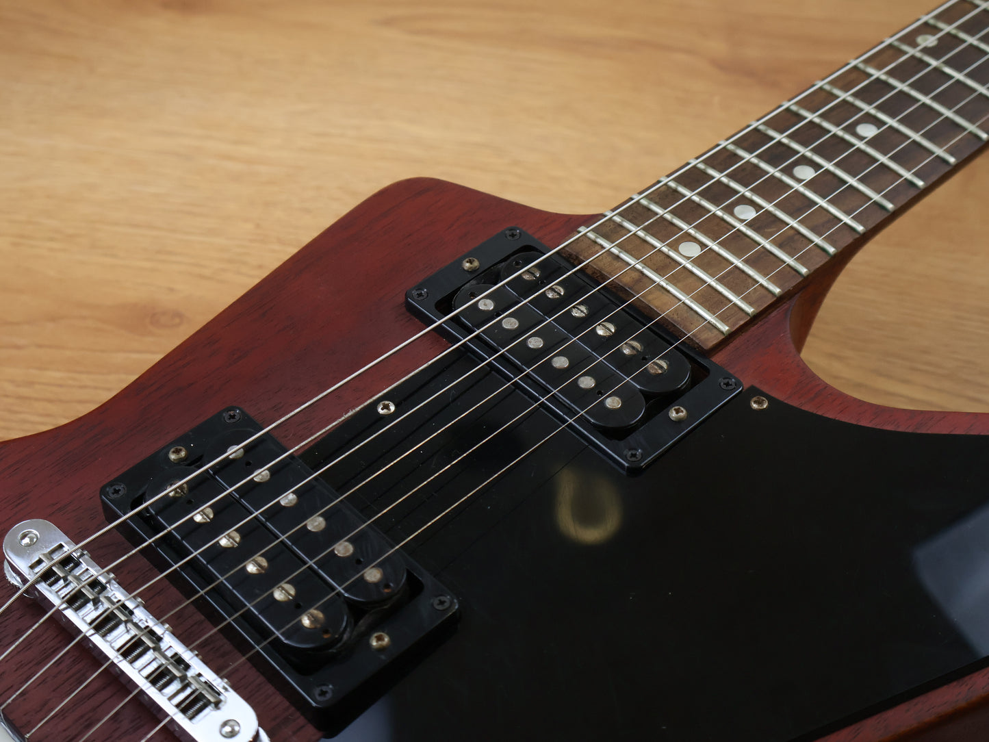 2008 Gibson USA '76 Reissue Explorer Satin (Faded Cherry)