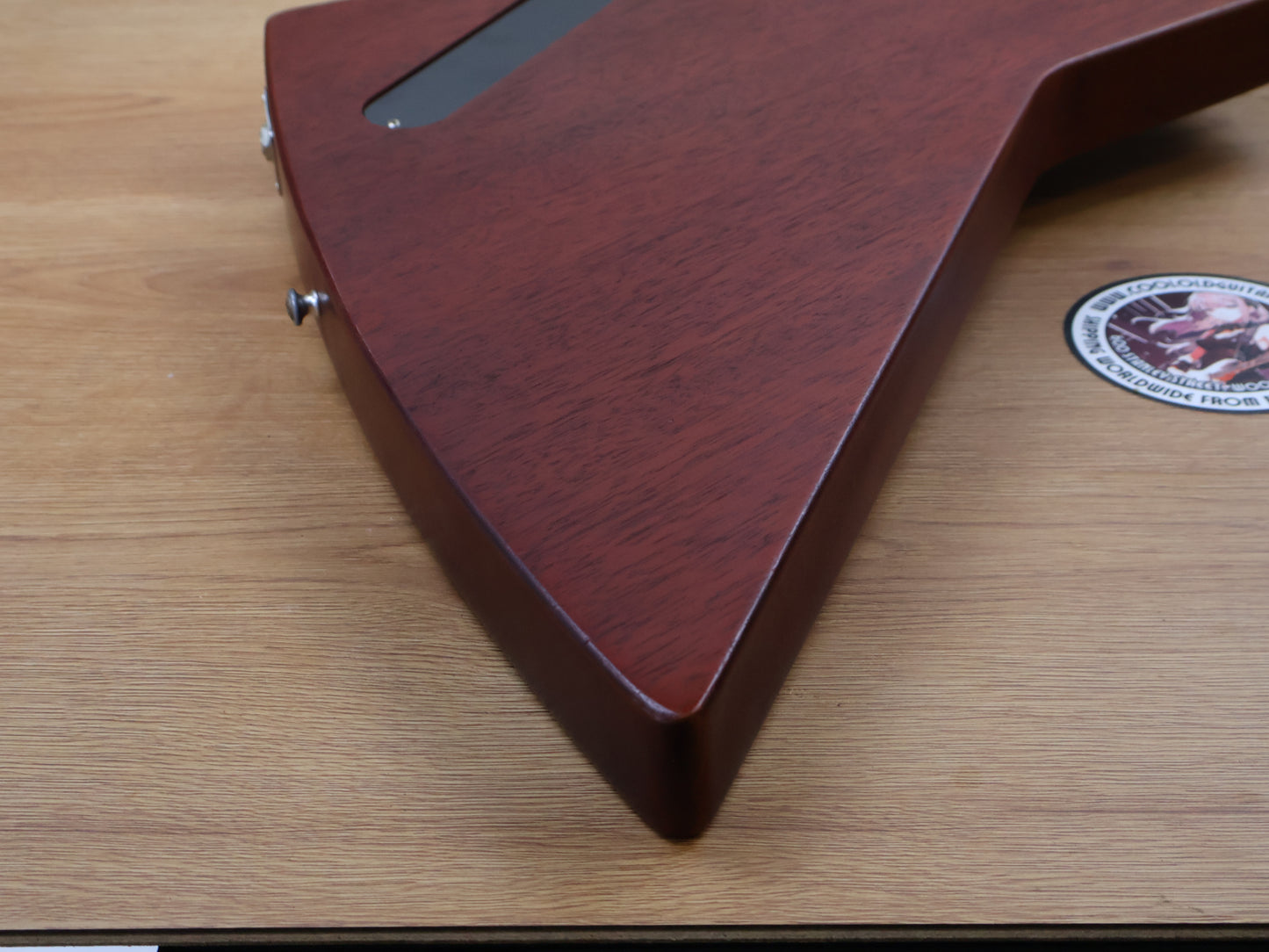 2008 Gibson USA '76 Reissue Explorer Satin (Faded Cherry)