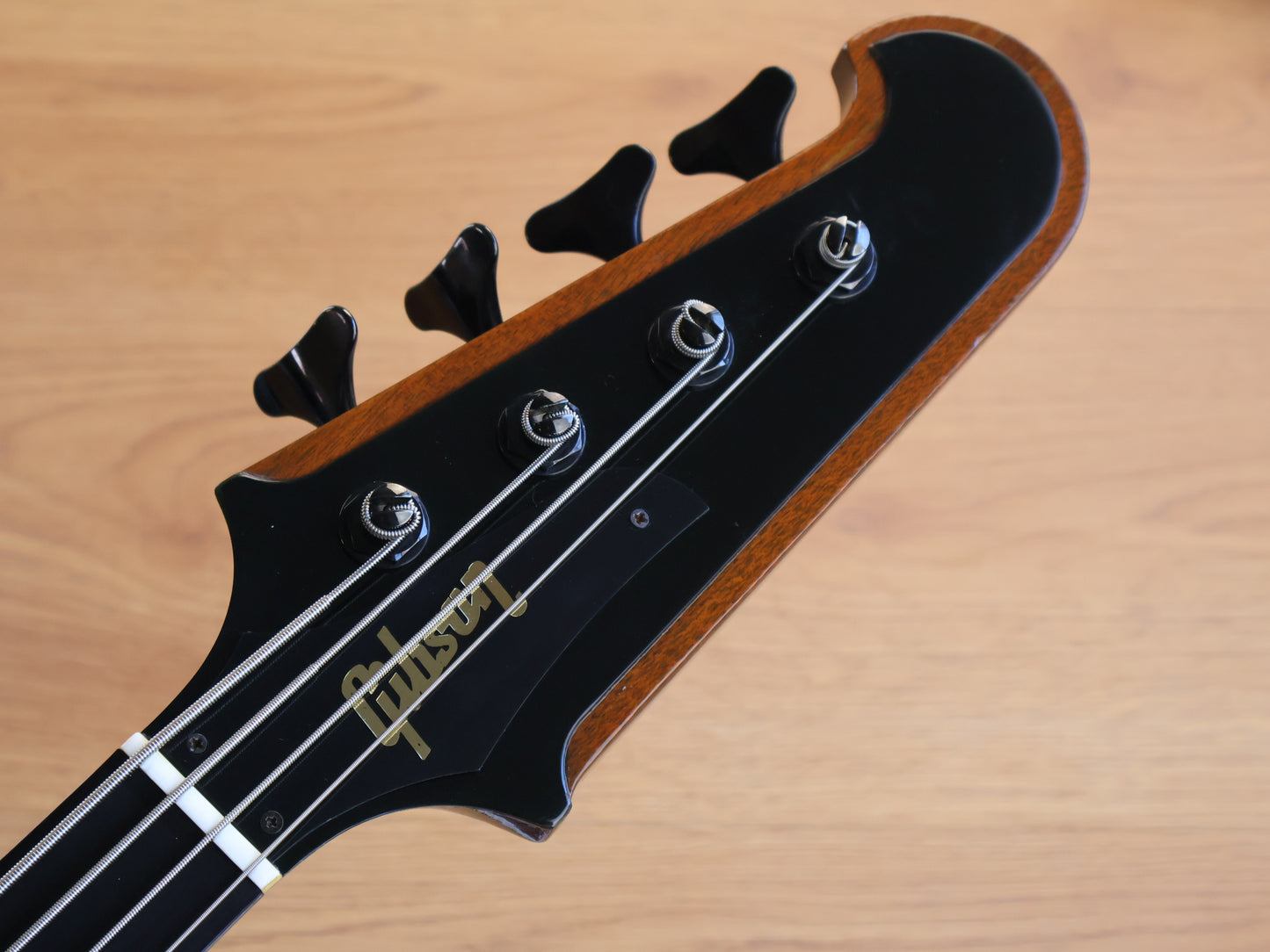 2001 Gibson USA Thunderbird IV Neckthrough Bass (Vintage Brown Sunburst)
