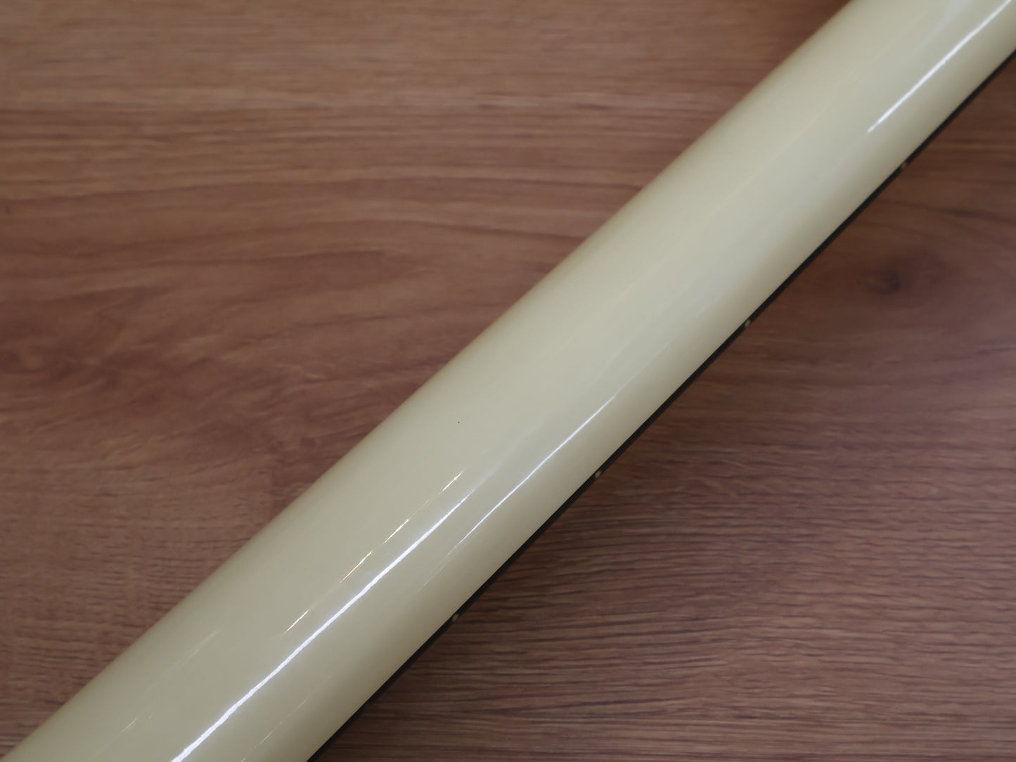 1985 Yamaha Japan SE700HE Bound Flat-Top Superstrat (White)