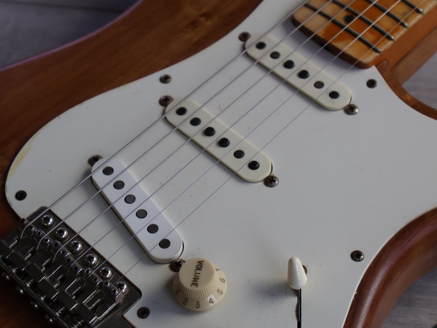 1981 Tokai ST-70 Springy Sound '58 Reissue Stratocaster (Natural Stain)