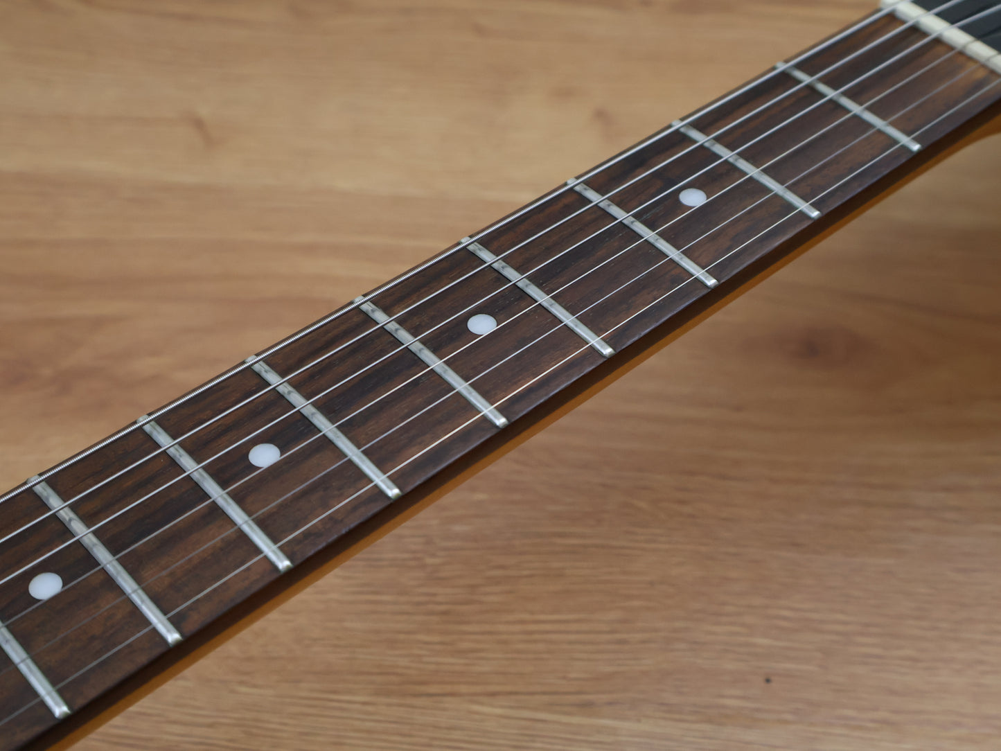 2006 Epiphone '58 1958 Reissue Korina Flying V (Natural)