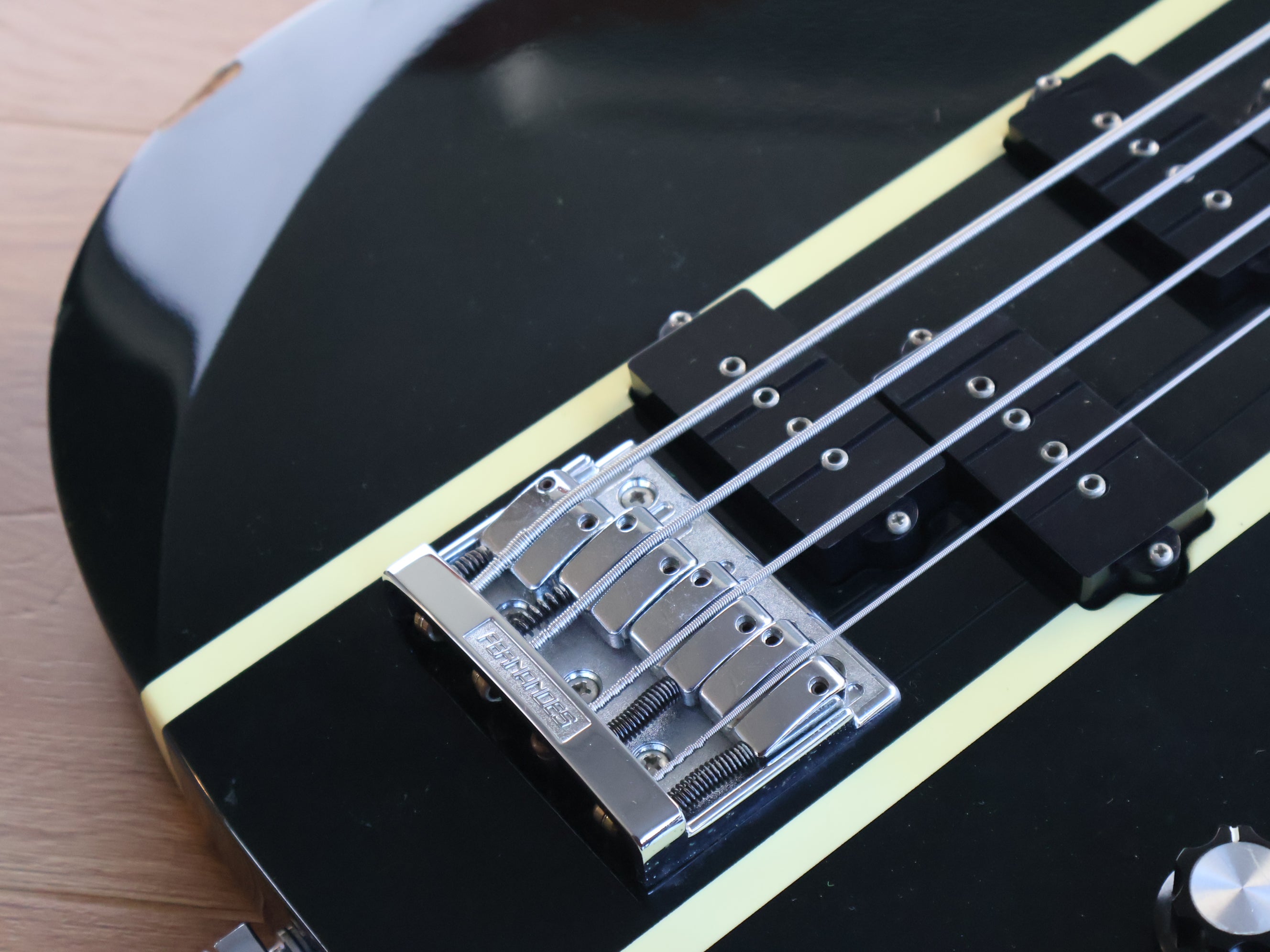 1997 Burny (Fernandes) EB-95X 