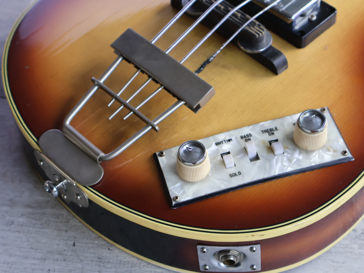 1975 Greco Japan VB-450 Violin Beatle Bass (Brown Sunburst)