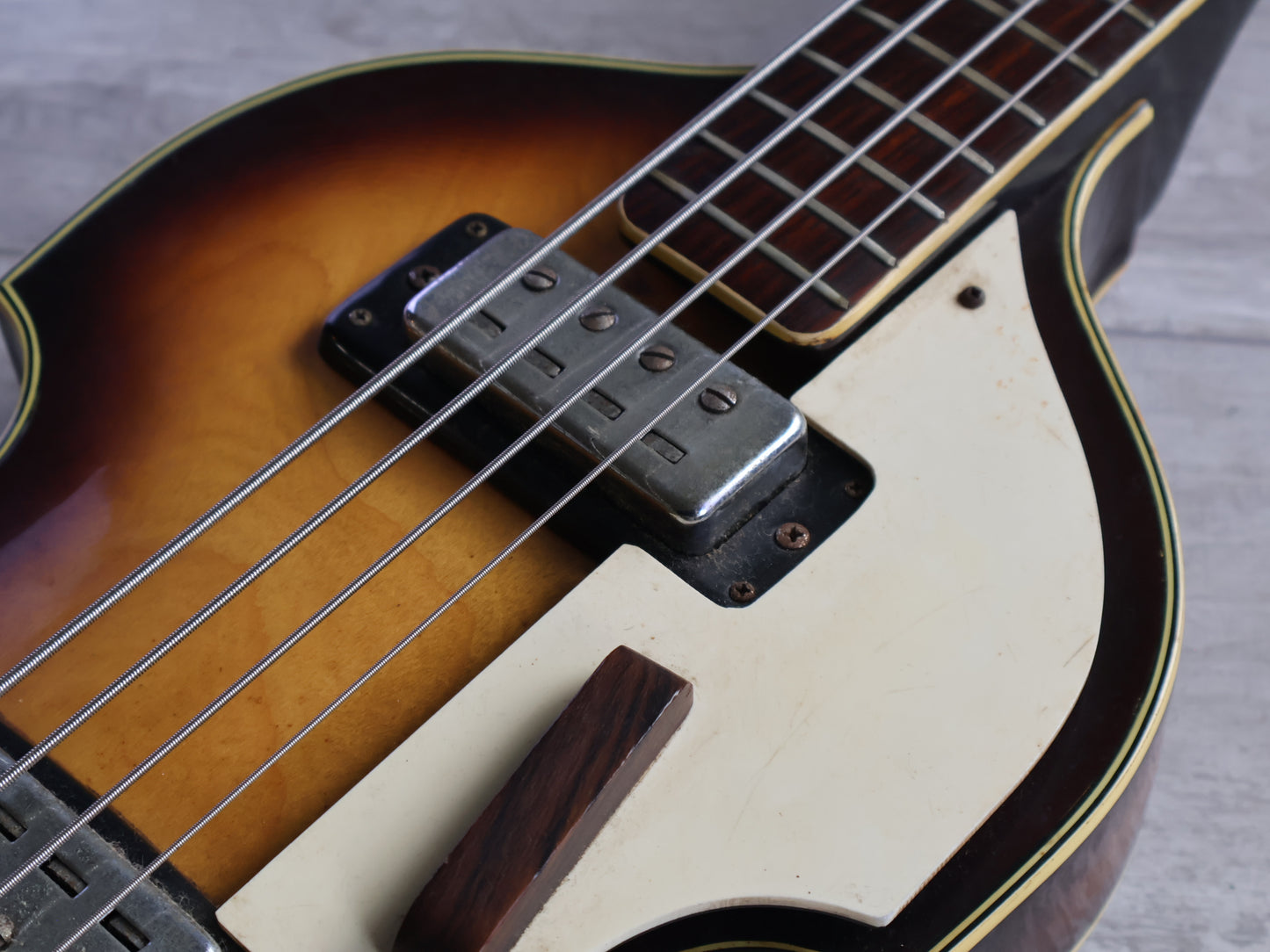 1971 Greco Japan VB-300 Violin Beatle Bass (Brown Sunburst)