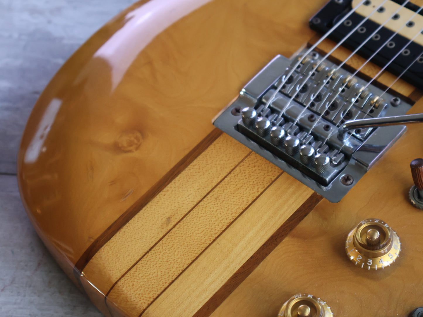 1979 Aria Pro II Japan TS-400 Tri-Sound w/Kahler (Natural)