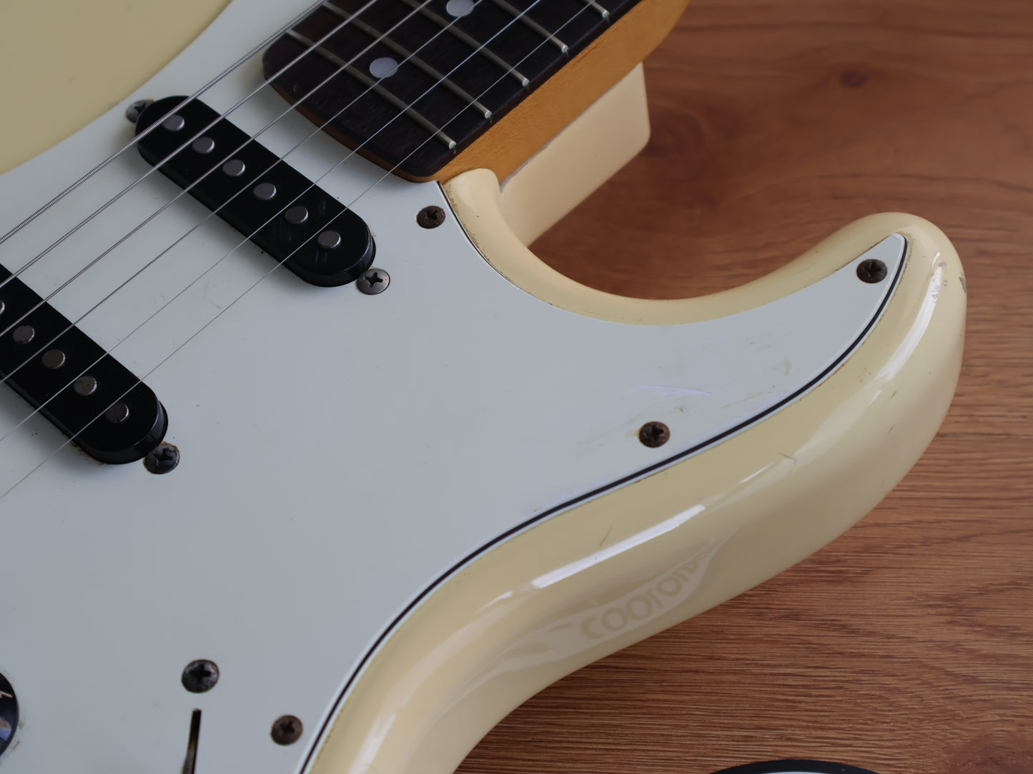 1989 Fender Japan ST72-55 '72 Reissue Stratocaster w/DiMarzio Fast Track (White)