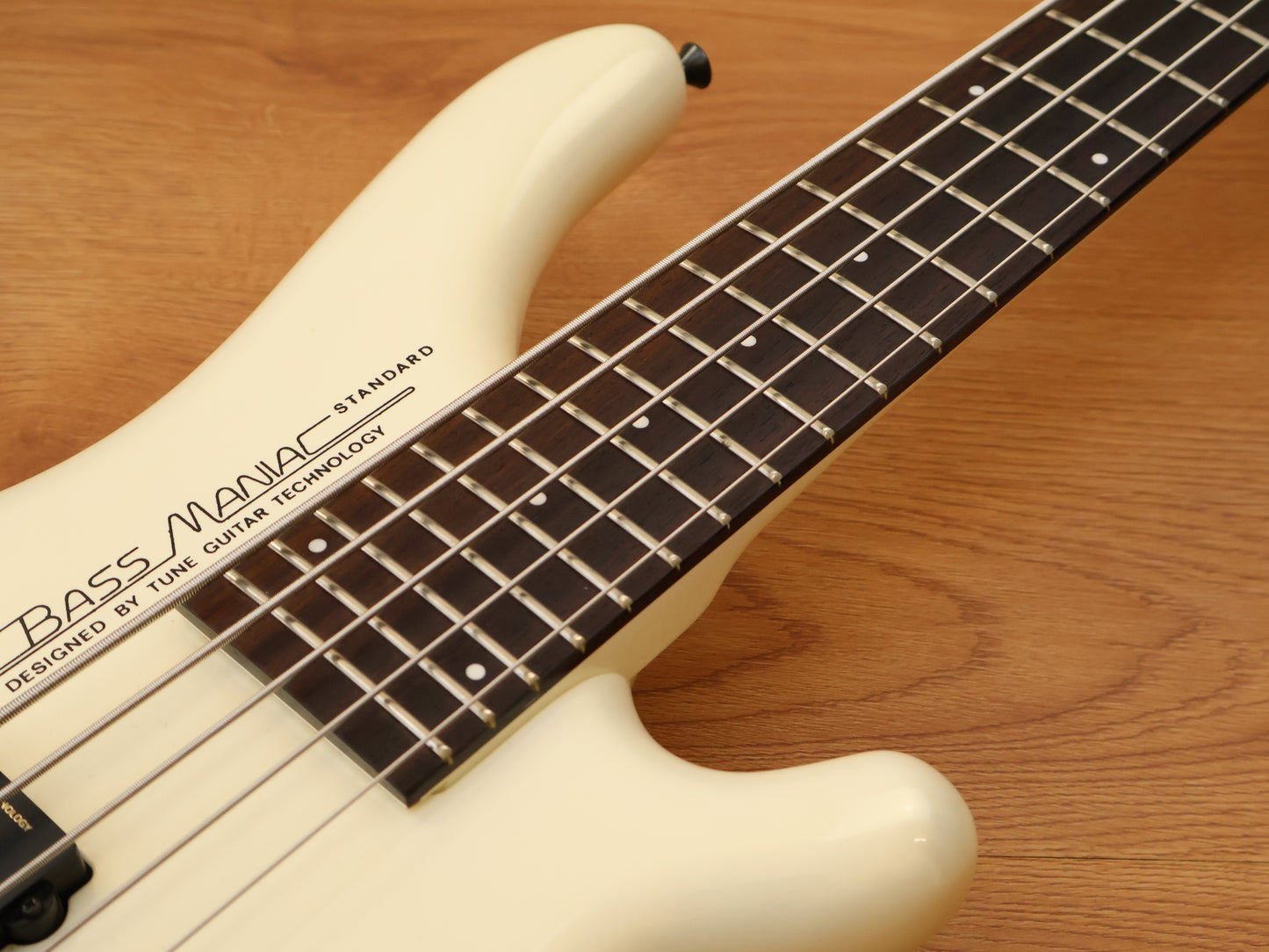 1990's Tune Bass Maniac TP-05 5-String Bass (Pearl White)