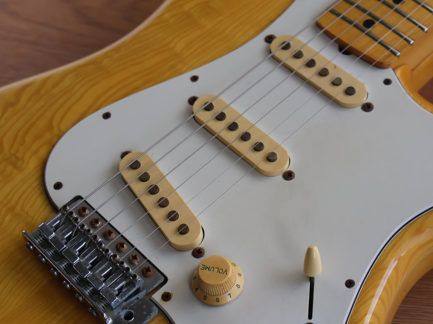1979 Yamaha Japan SR400 "Super Rock'n Roller" Stratocaster (Natural)