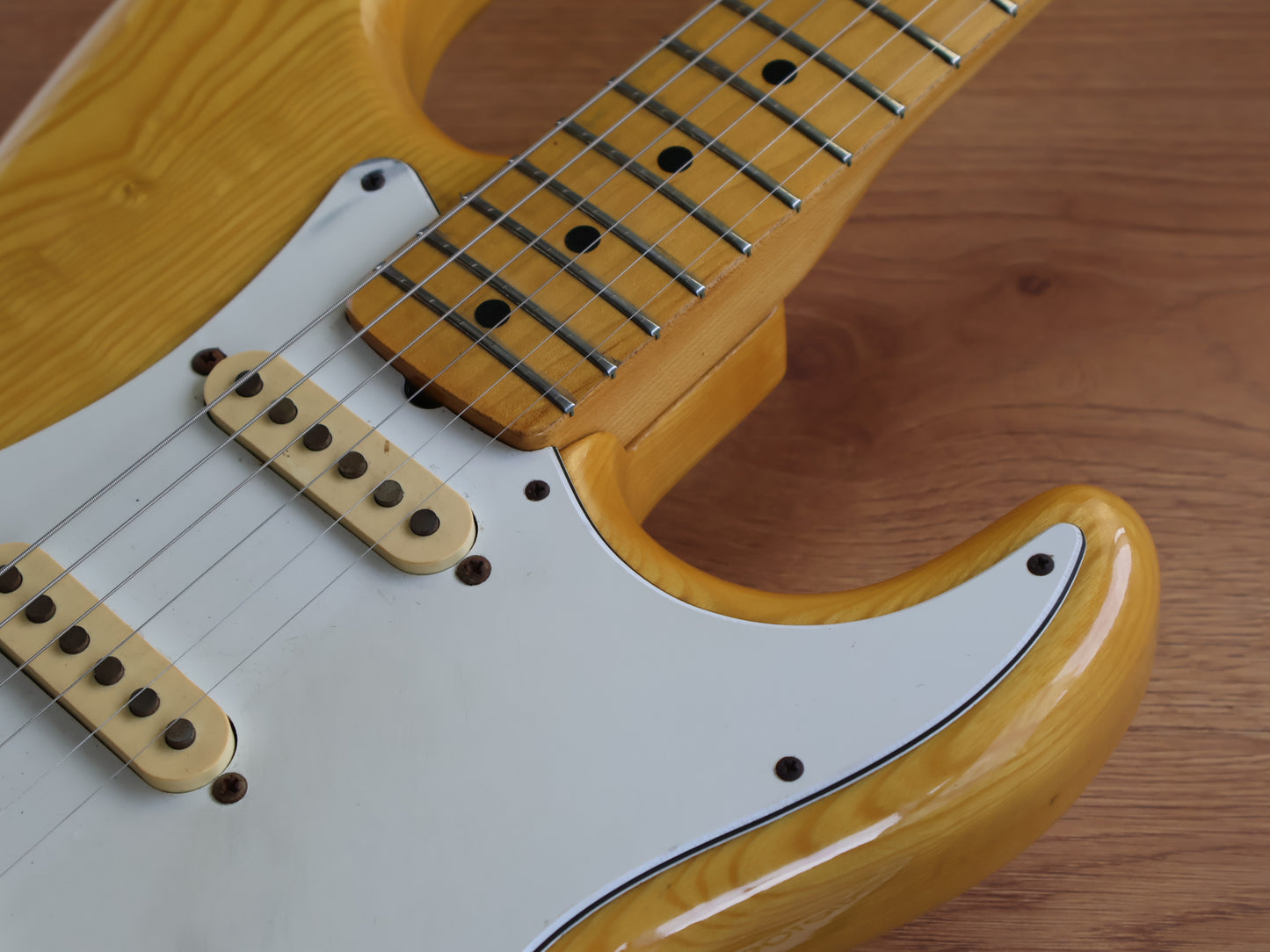 1979 Yamaha Japan SR400 "Super Rock'n Roller" Stratocaster (Natural)