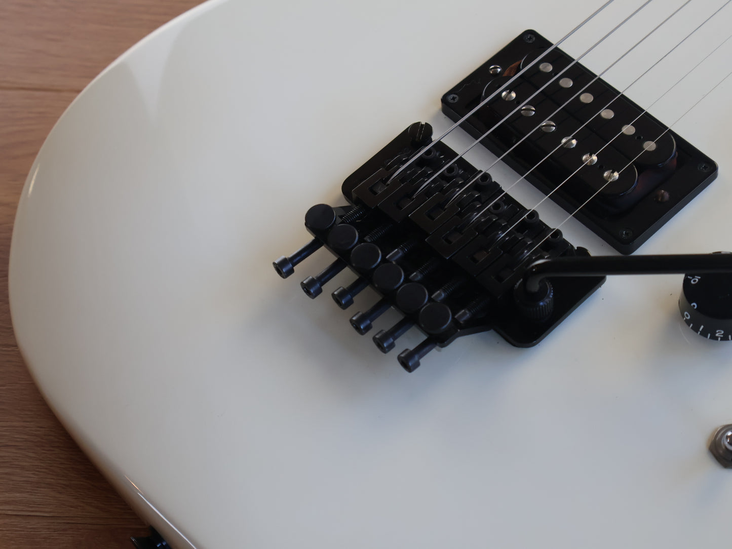 1986 ZEP Custom II (by ESP Japan) JZ-85B Superstrat (Aged White)