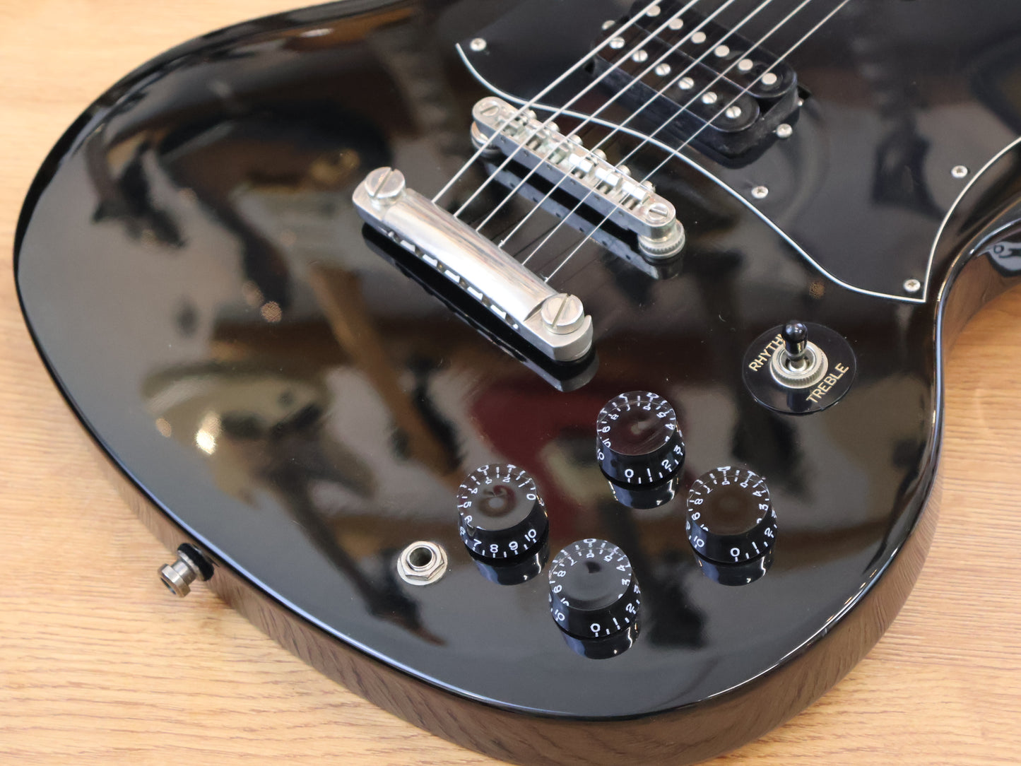 Epiphone G-310 SG (Black)