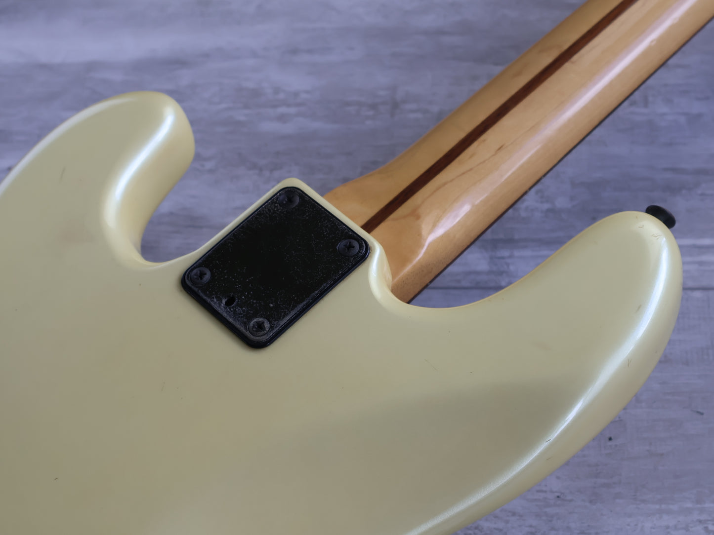 1987 Fender Japan "Jazz Bass Special" Duff McKagen Bass (Aged White)