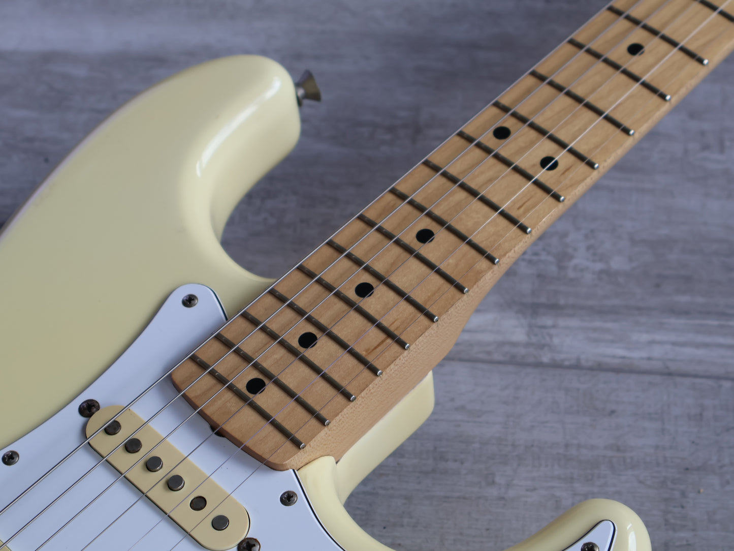 2008 Fender Japan ST-STD Stratocaster Standard (Vintage White)