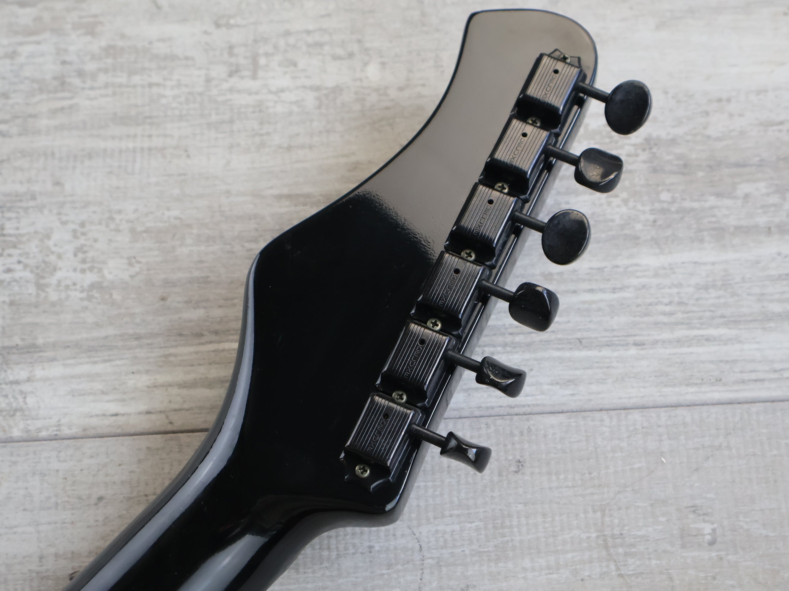 1985 Tokai Japan M-602 MAT Fiber-Tech HH Superstrat (Fiberglass