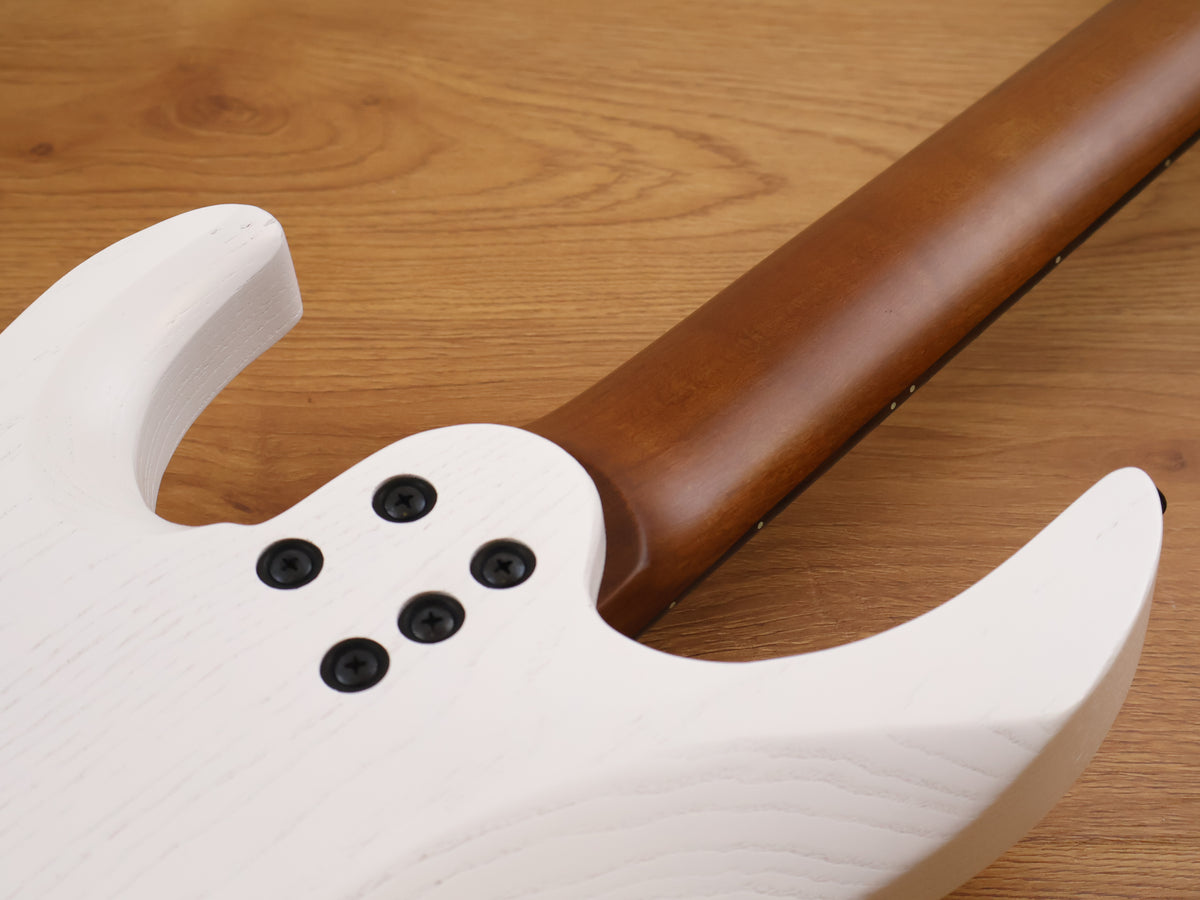 Legator N7FP Ninja Performance 7-String Multi-Scale (Snowfall)
