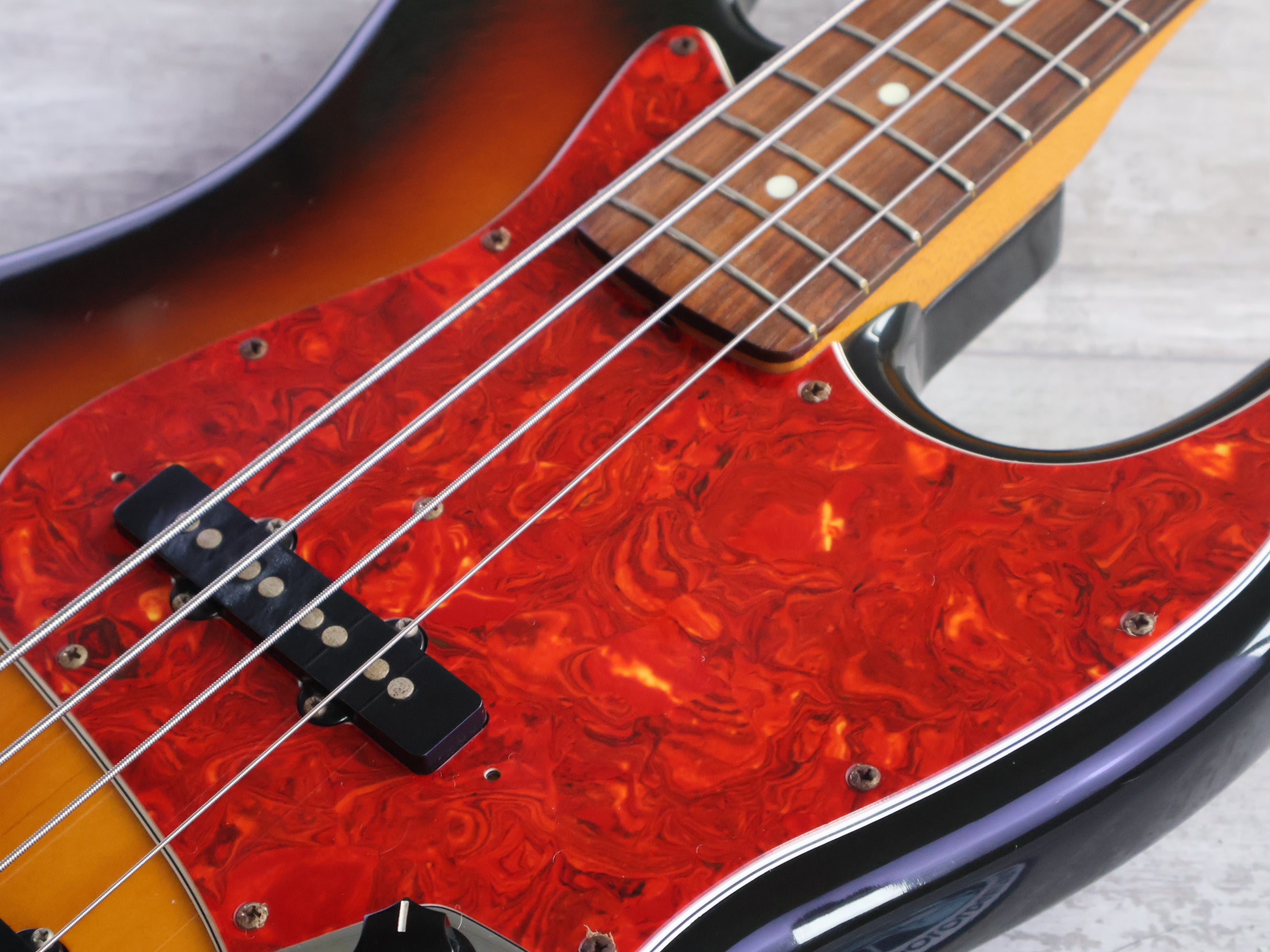 1995 Fender Japan JB62 '62 Reissue Jazz Bass (Sunburst) – Cool Old