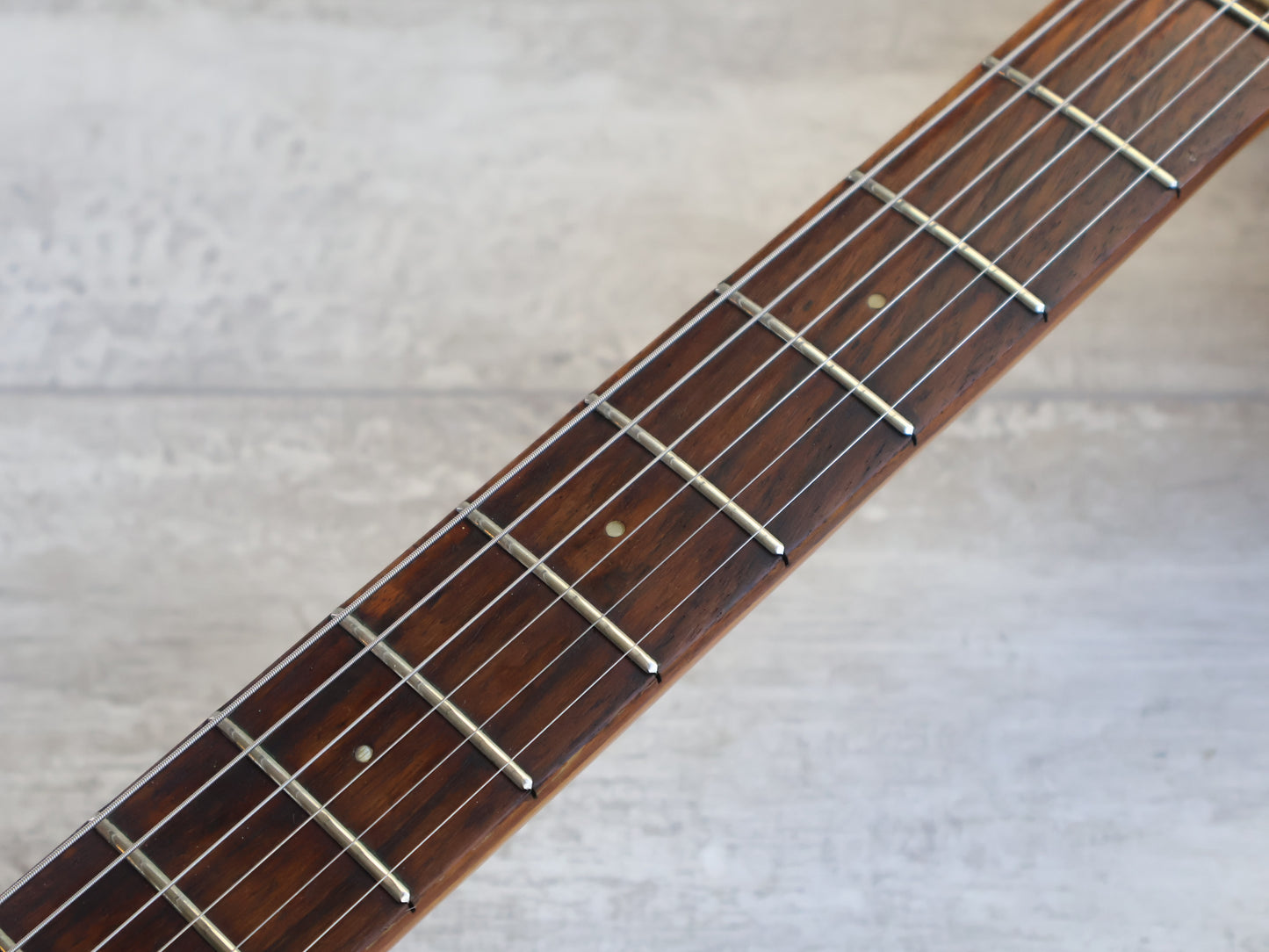 1960's Guyatone Japan LG-127T Offset Electric Guitar (Sunburst)