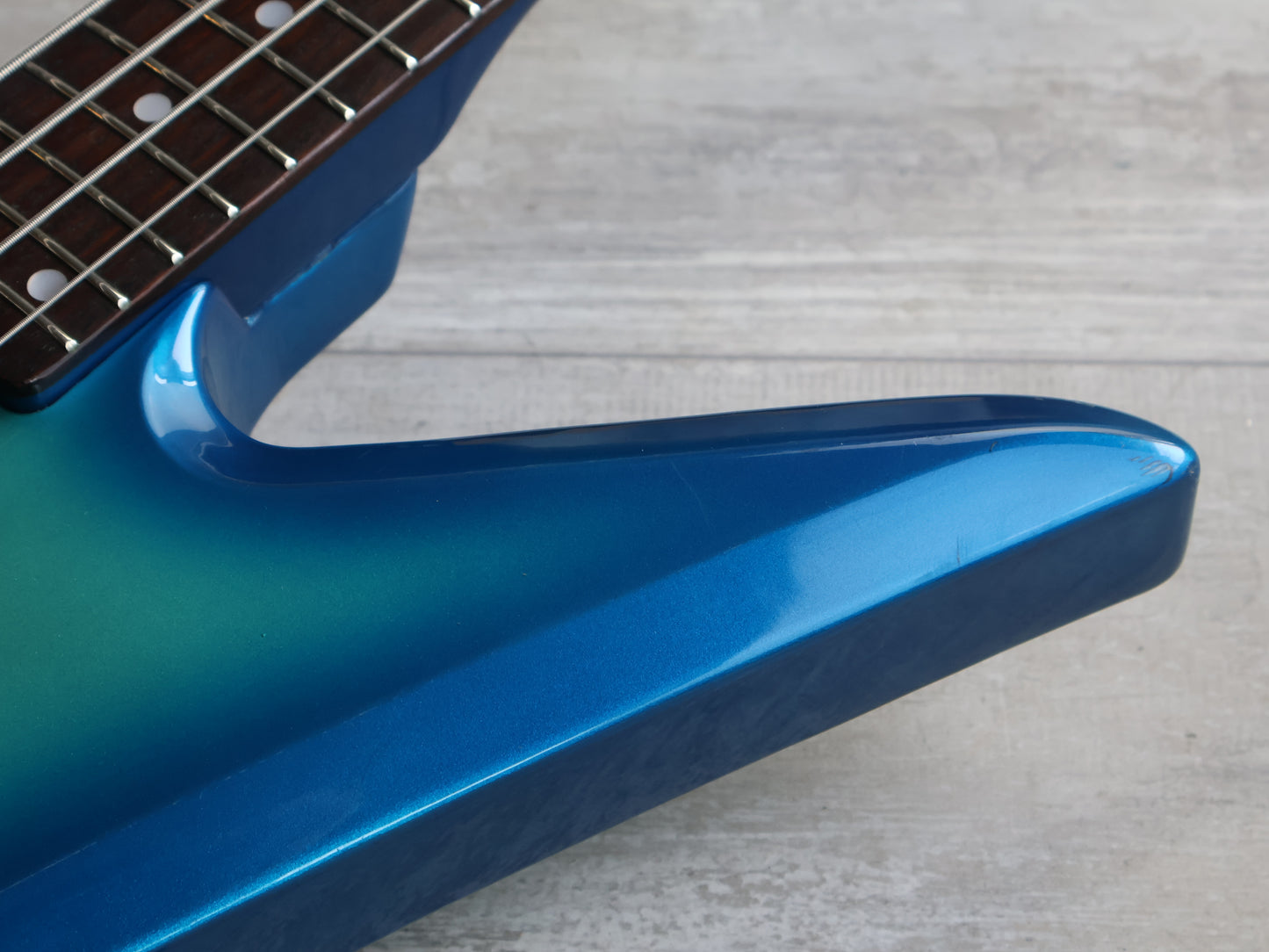 1984 Aria Pro II ZZB-Custom Explorer Bass (Metallic Blue Sunburst)