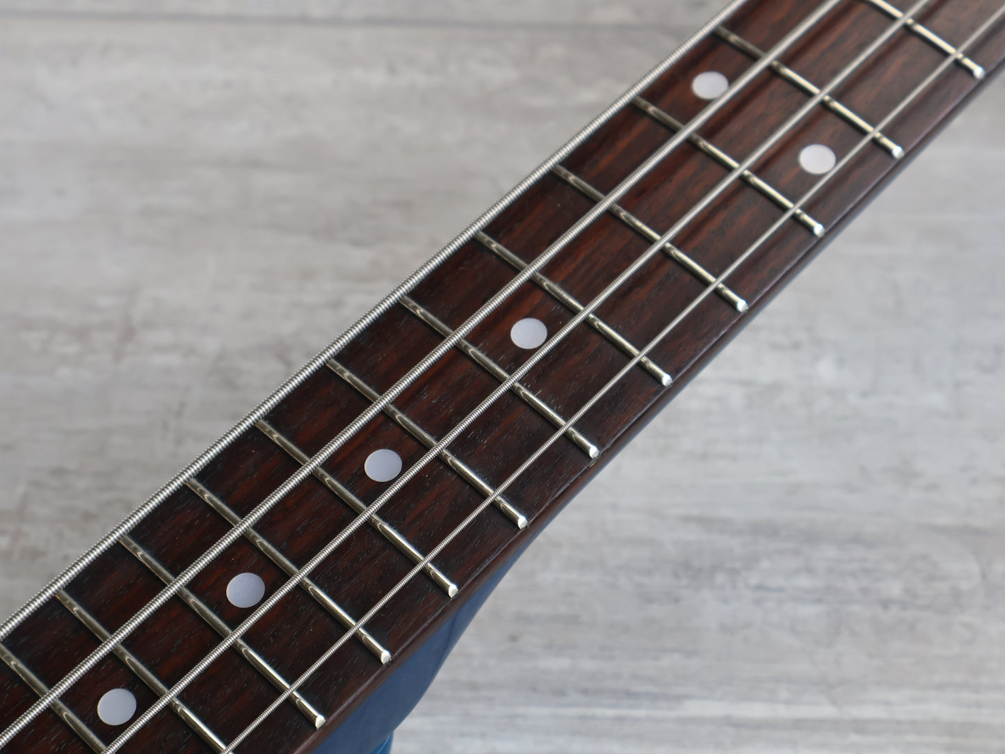 1984 Aria Pro II ZZB-Custom Explorer Bass (Metallic Blue Sunburst)