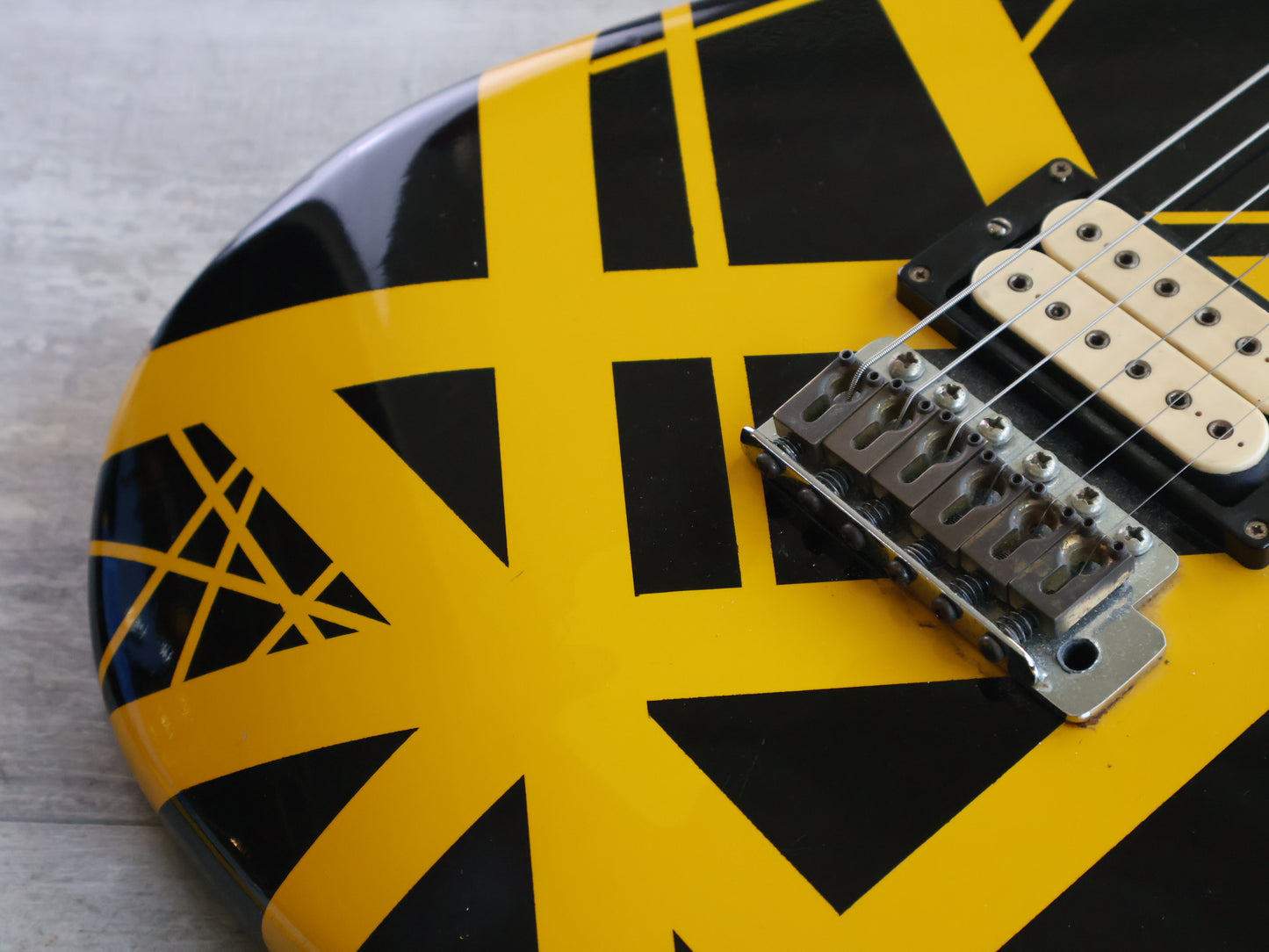 1983 Tokai Japan Goldstar Sound EVH Bumble Bee Limited Edition Superstrat