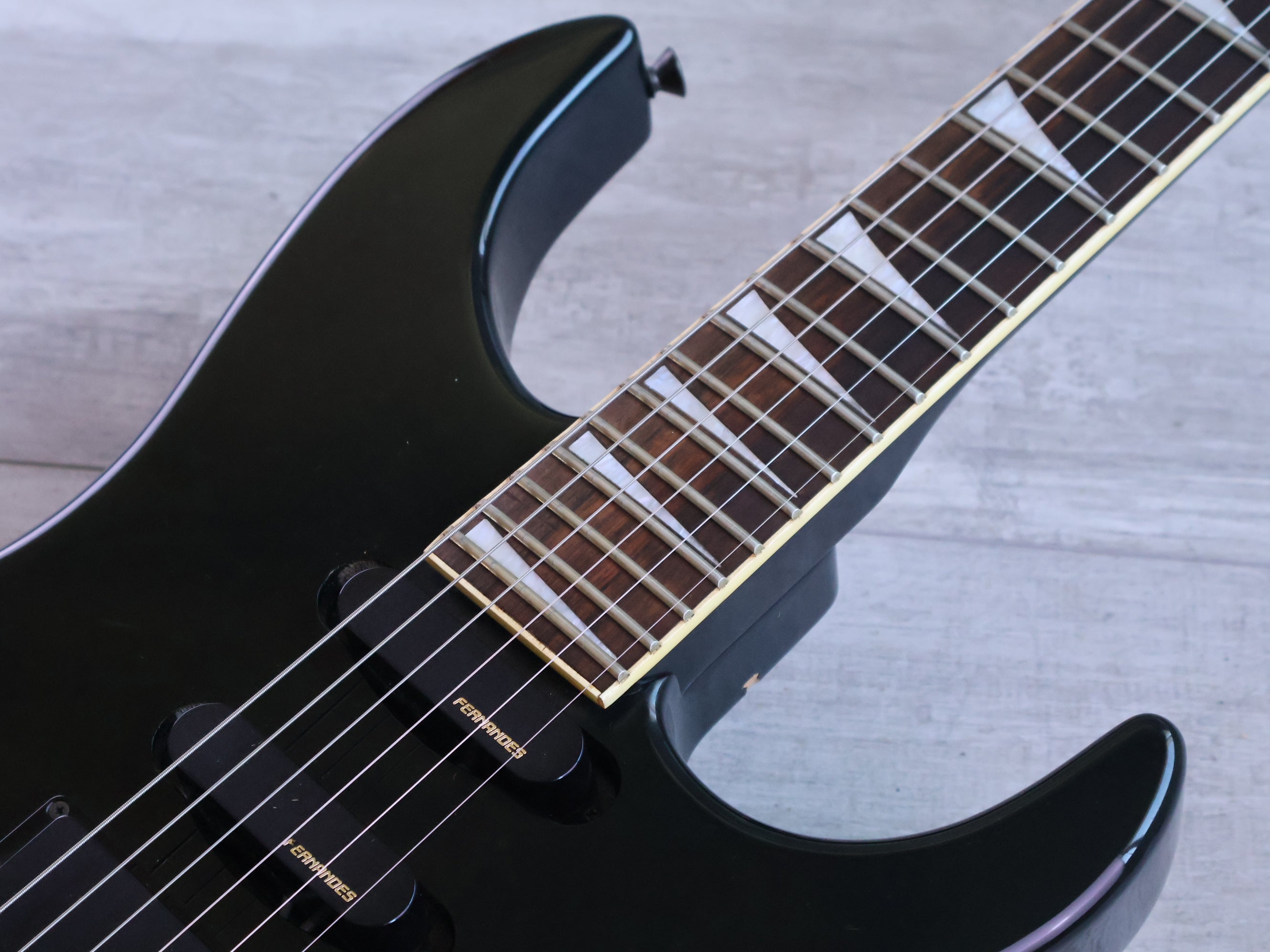 1991 Fernandes Japan STJ-70 HSS Superstrat (Black) – Cool Old Guitars