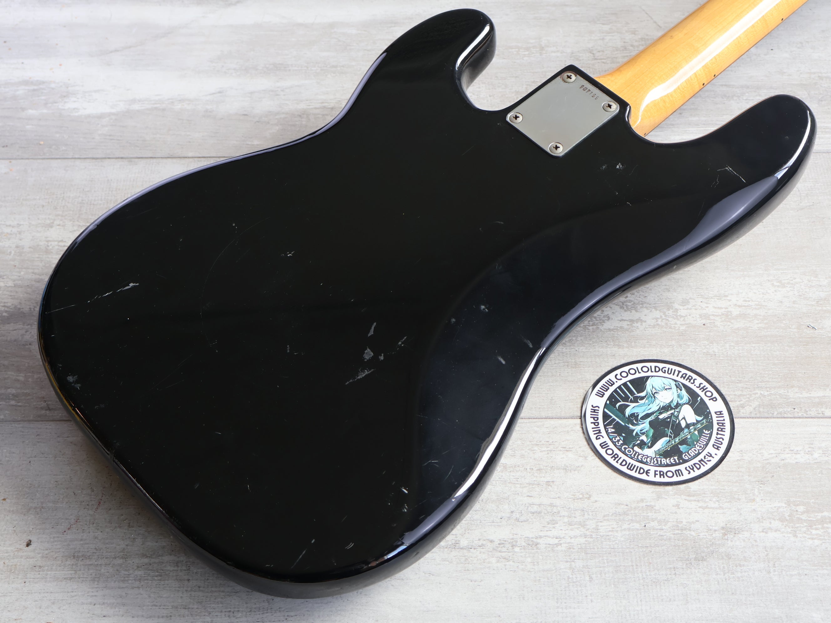 1981 Tokai Japan PB-40 Hard Puncher Precision Bass (Black) – Cool