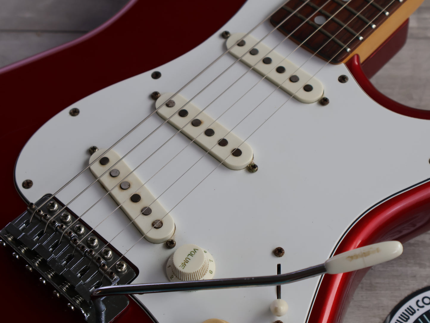 1983 Tokai Japan SS-40 Silver Star Stratocaster (Candy Apple Red)