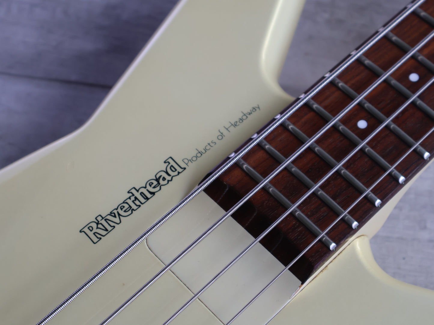 1980's Riverhead (by Headway Japan) RPB-1000 Phantom Bass (White)