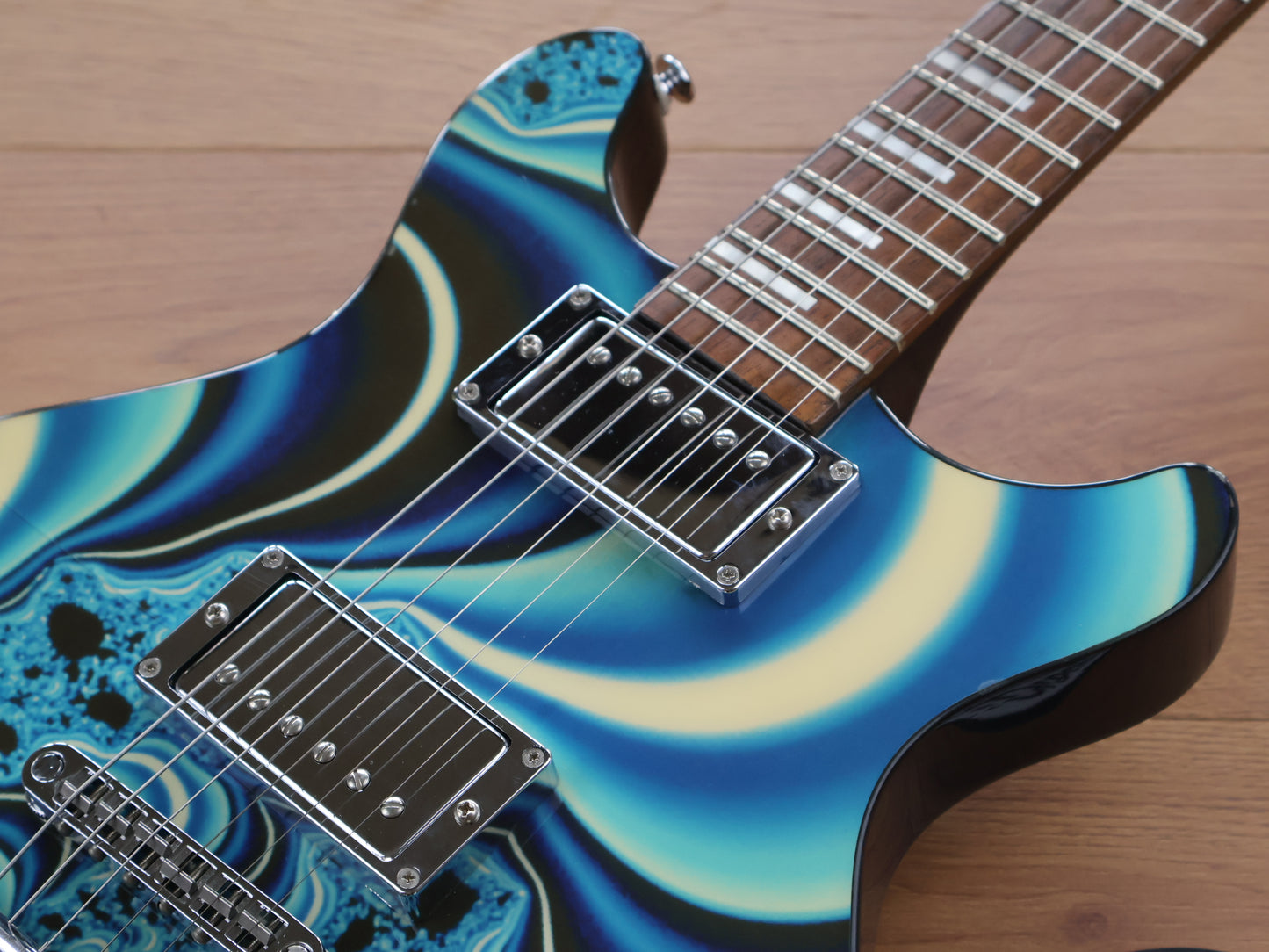 Daisy Rock Elite Custom Double Cutaway (Kaleidoscope Blue)