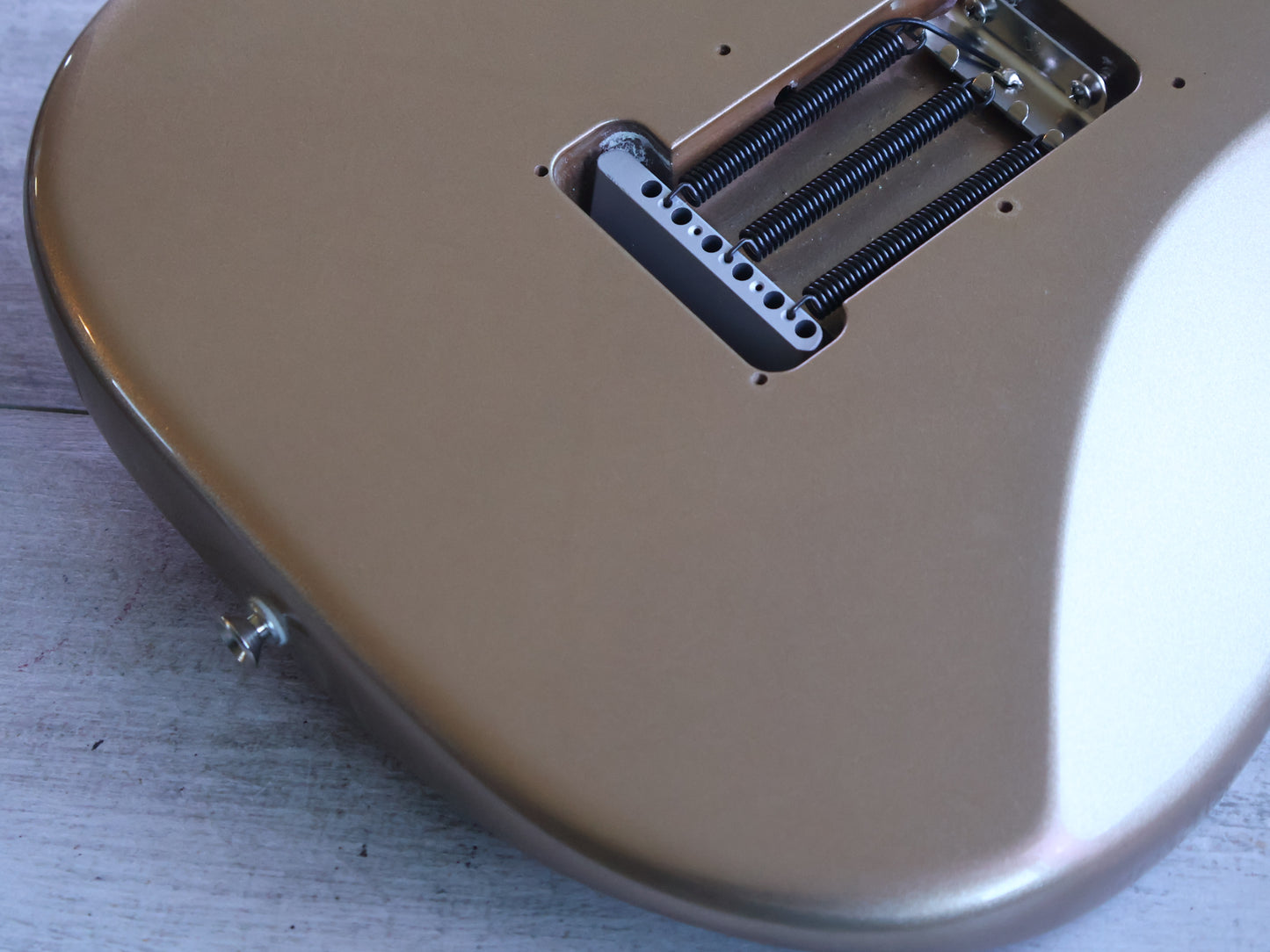 2025 Fender American Professional Classic Stratocaster (Faded Firemist Gold)