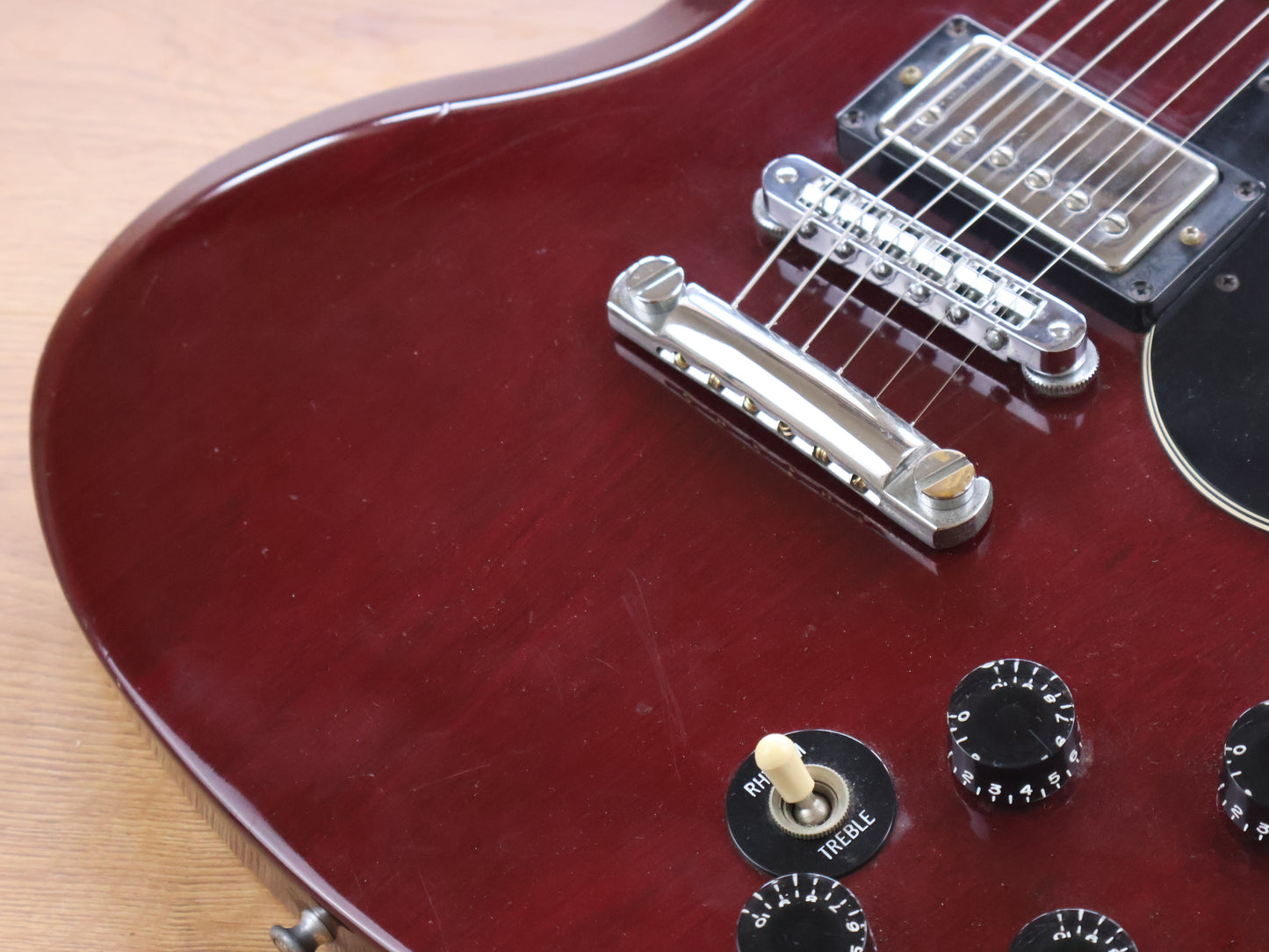1990 Gibson USA '62 Reissue "Small Guard" SG (Wine Red) w/Case