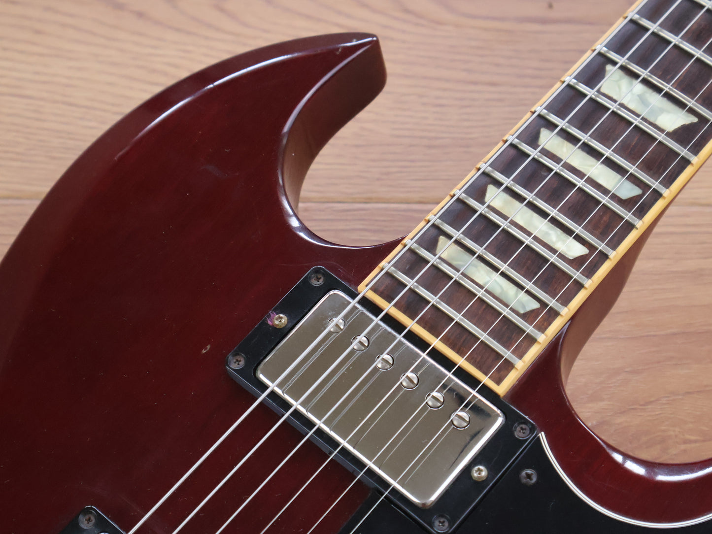 1990 Gibson USA '62 Reissue "Small Guard" SG (Wine Red) w/Case