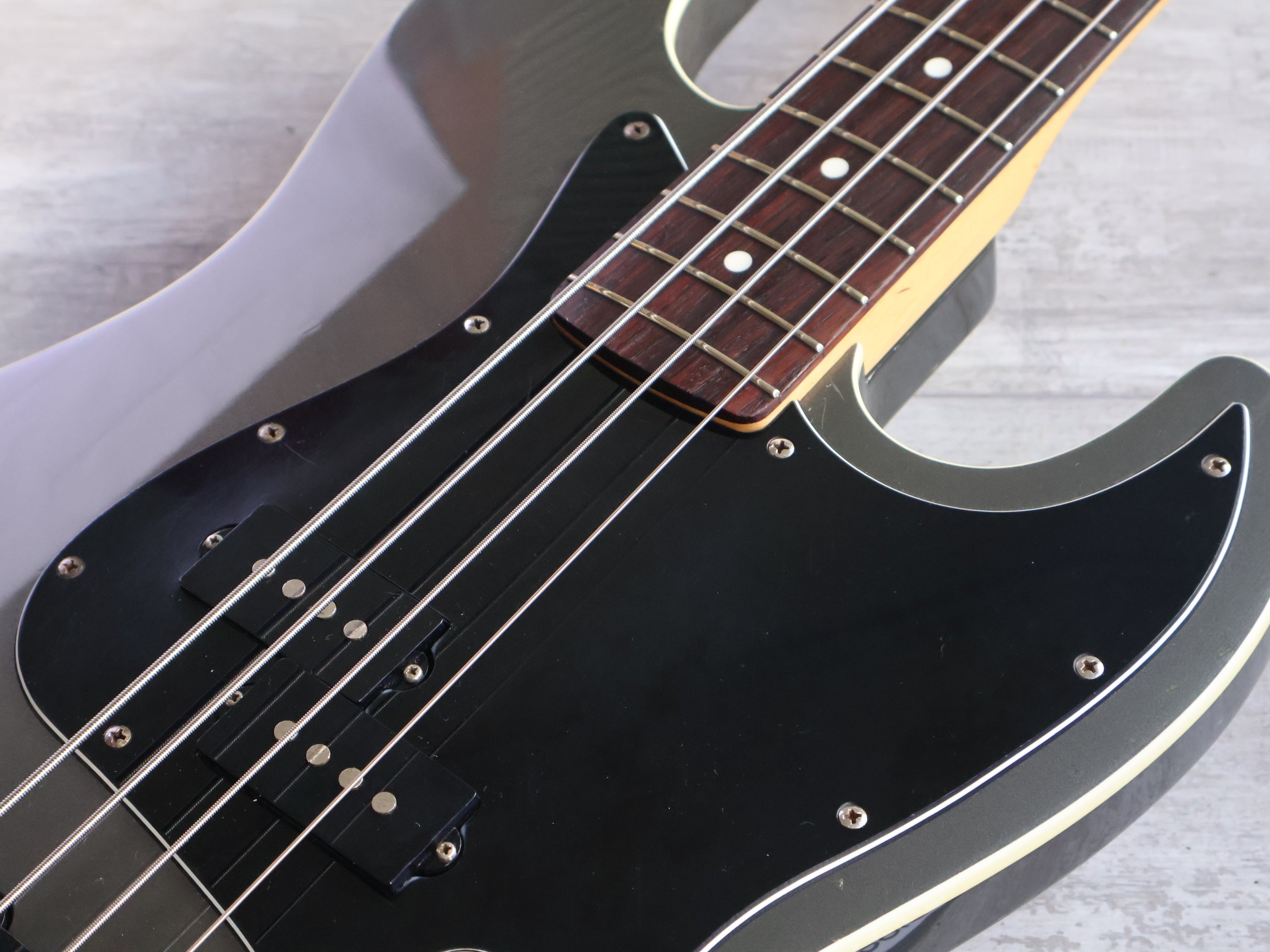 2006 Fender Japan AJB-65 Aerodyne Jazz Bass (Dolphin Grey) – Cool
