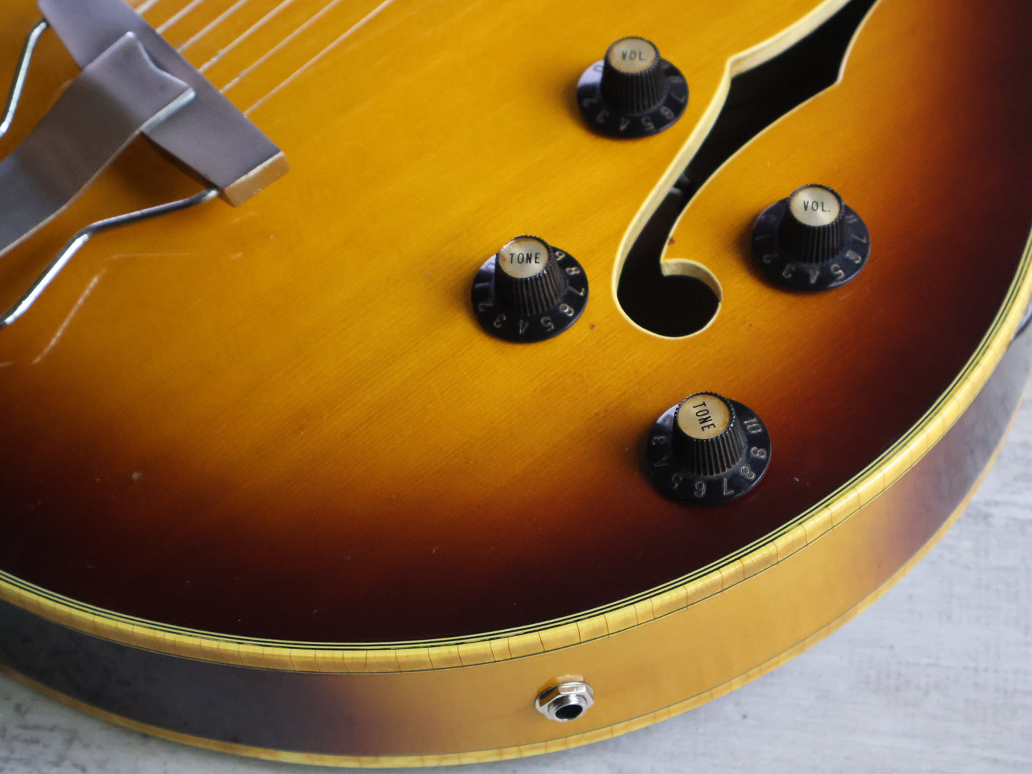 1976 Greco Japan BR-110 Byrdland Hollowbody (Brown Sunburst)