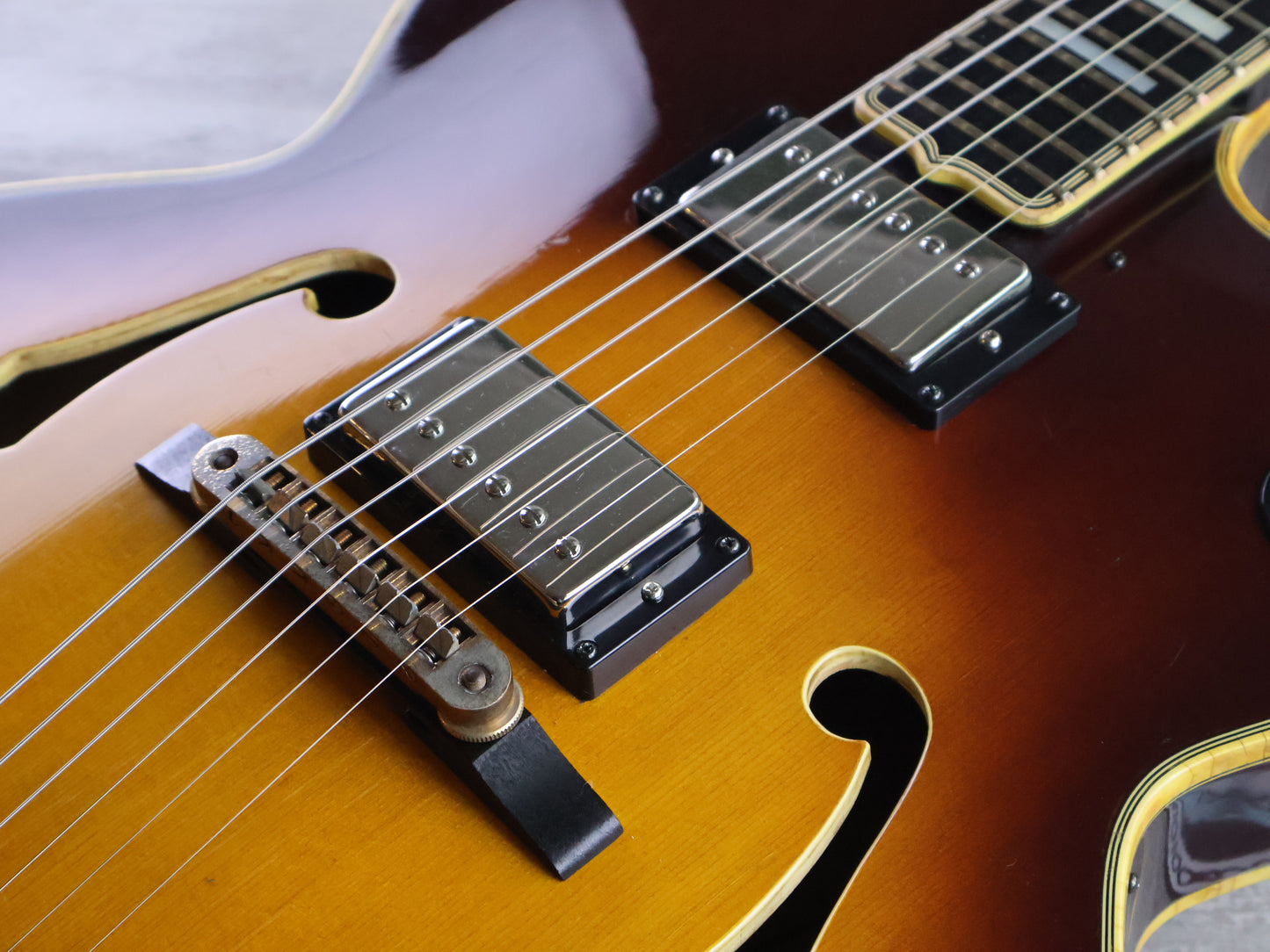 1976 Greco Japan BR-110 Byrdland Hollowbody (Brown Sunburst)