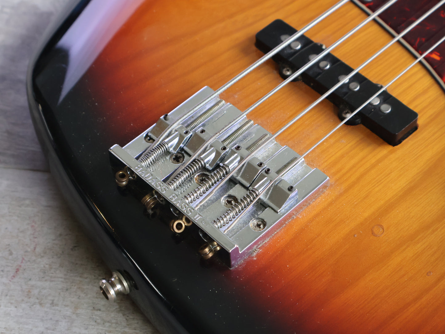 1982 Fender Japan JV "Export Series" '62 Jazz Bass Reissue (Sunburst)